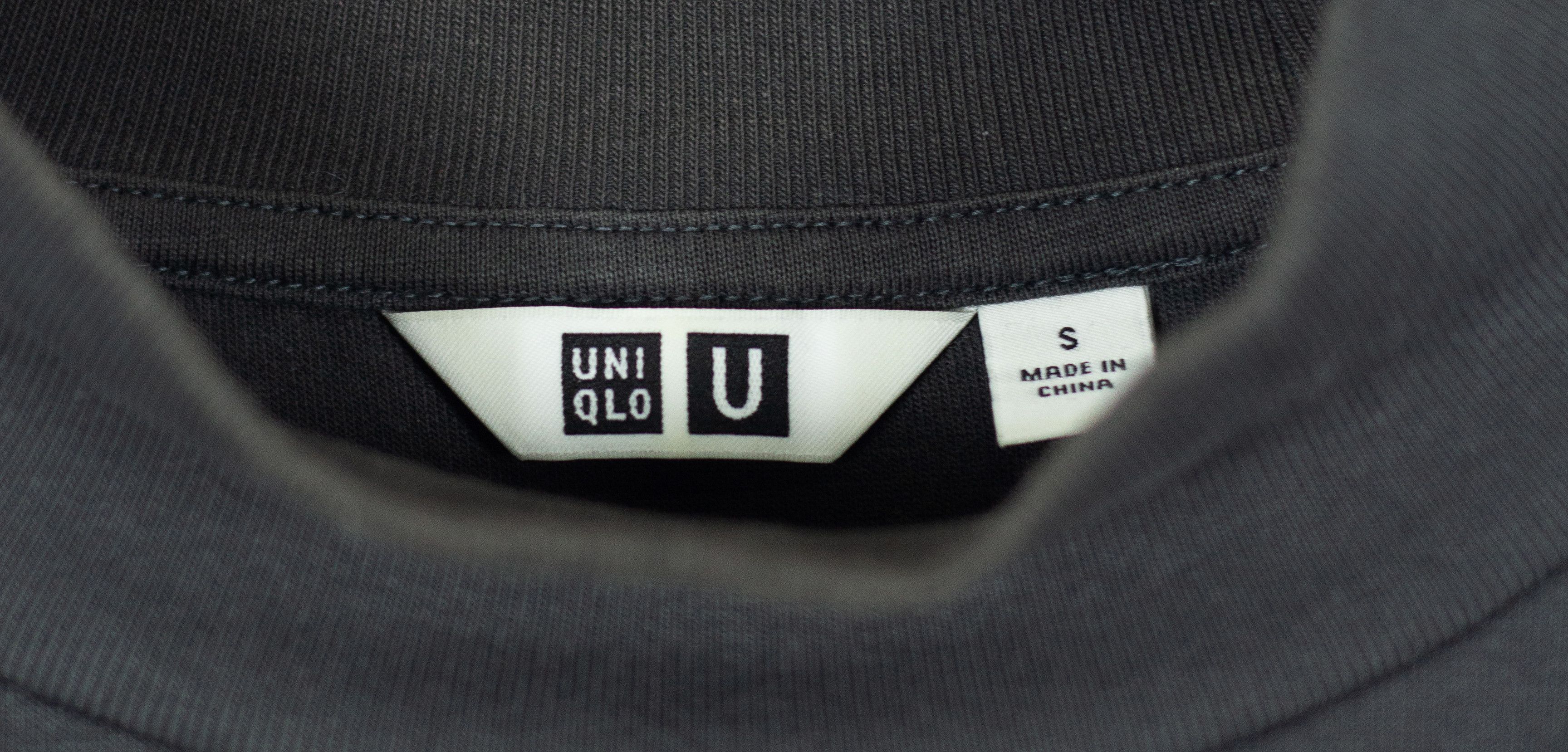 Christophe Lemaire × Lemaire × Uniqlo Uniqlo U by Christophe Lemaire Mockneck LS Tee T-shirt Size US S / EU 44-46 / 1 - 2 Thumbnail