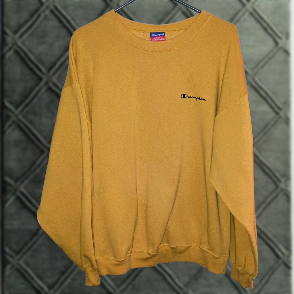 Champion VINTAGE Champion Mens Crew Neck Pullover XL Yellow Reverse Weave Logo Sweater Size US XL / EU 56 / 4 - 1 Thumbnail