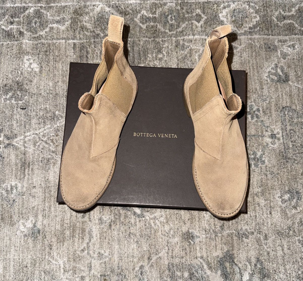 Bottega Veneta Bottega Veneta camel swede chelsea boot Size US 7.5 / EU 40-41 - 2 Thumbnail