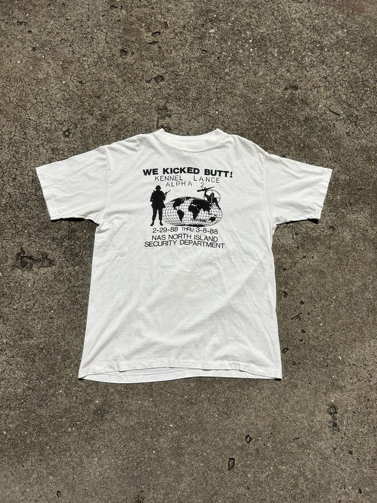 Vintage VINTAGE NAS NORTH ISLAND SECURITY DEPARTMENT 1988s TEE Size US L / EU 52-54 / 3 - 1 Thumbnail