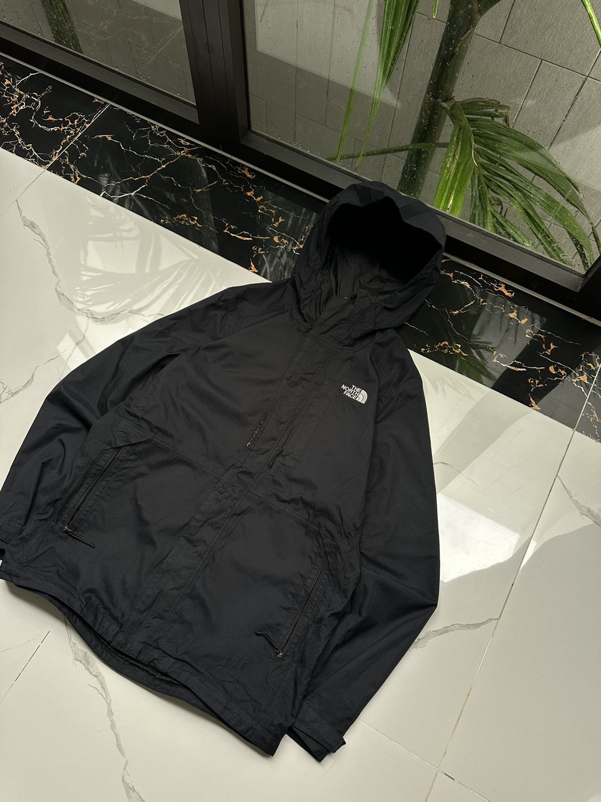 The North Face × Vintage THE NORTH FACE VINTAGE BASIC LOGO OUTDOOR LIGHT JACKET Size US S / EU 44-46 / 1 - 3 Thumbnail