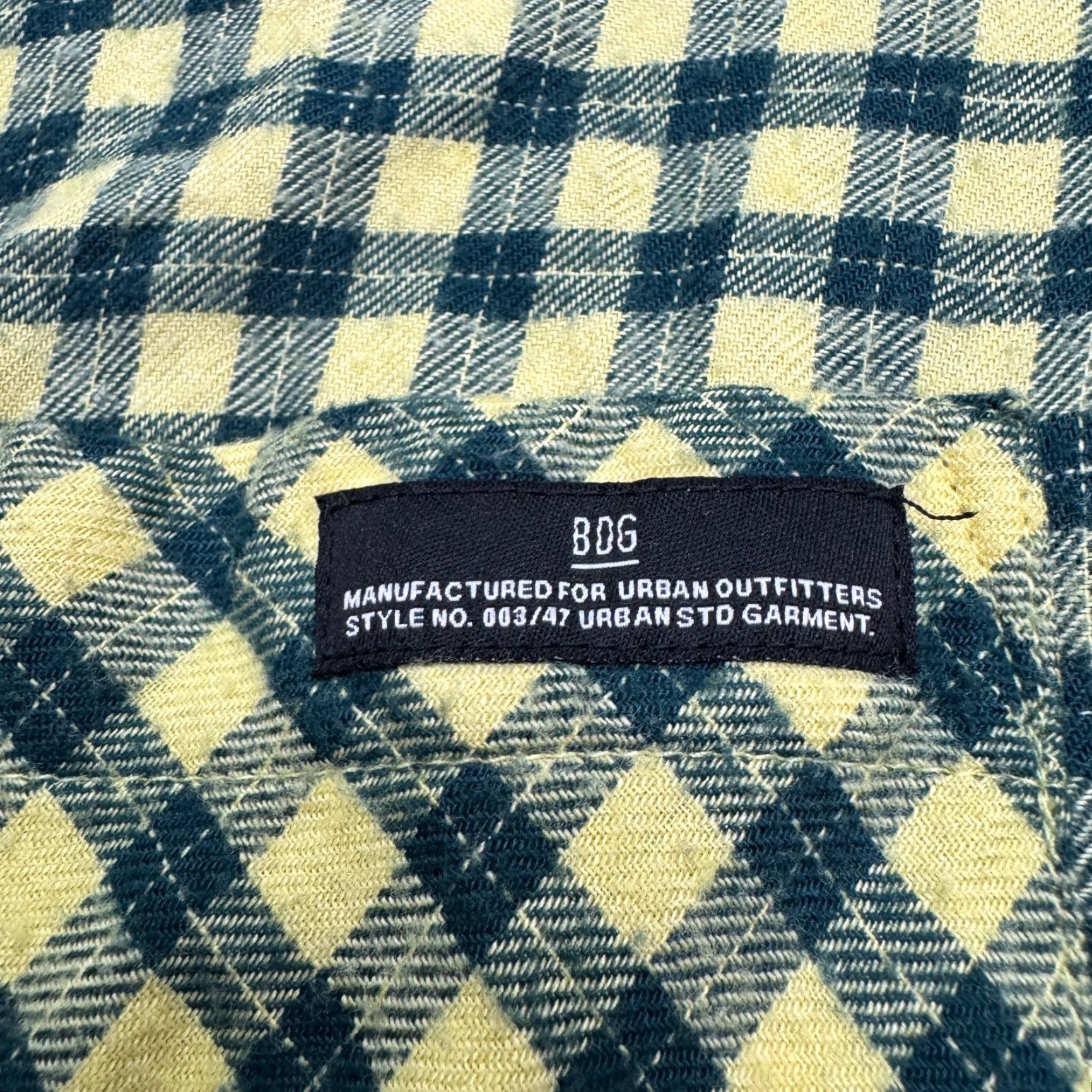 Urban Outfitters BDG Urban Outfitters Oversized Flannel Crop Shirt Women M Blue Yellow Plaid Casual Vintage No N/A Size M / US 6-8 / IT 42-44 - 5 Thumbnail