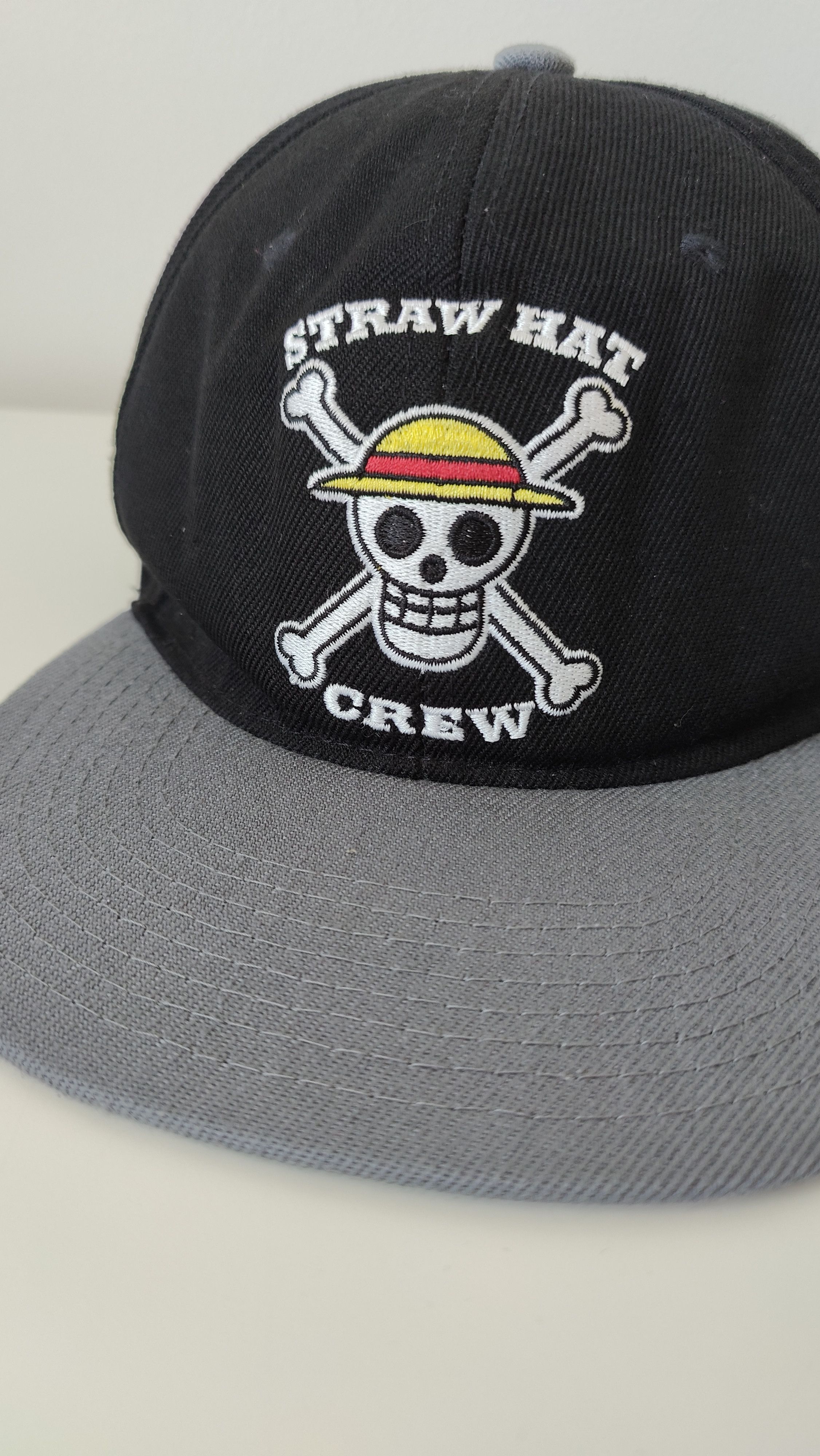 One Piece × Vintage One Piece Straw Hat Crew Vintage Official Cap RARE Size ONE SIZE - 2 Thumbnail