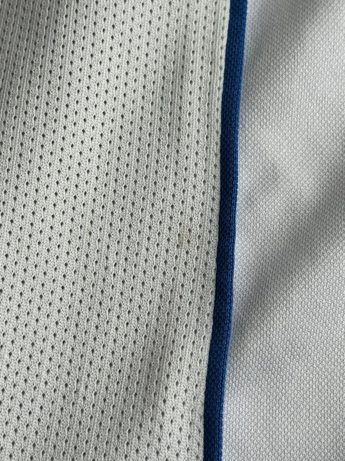 Other Portsmouth 00/02 Away Football Jersey Size US L / EU 52-54 / 3 - 11 Thumbnail