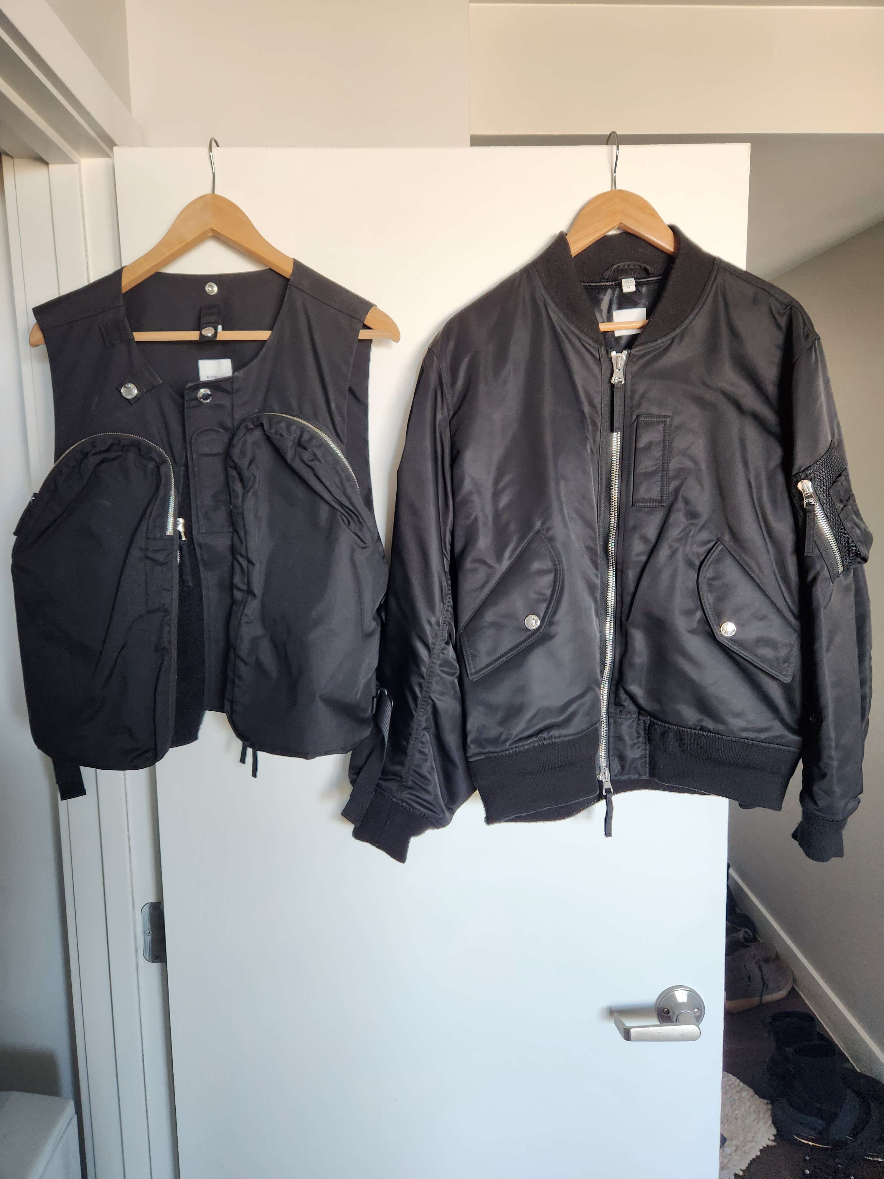 Burberry Burberry Bomber Jacket & Gilet Vest Size US L / EU 52-54 / 3 - 1 Thumbnail