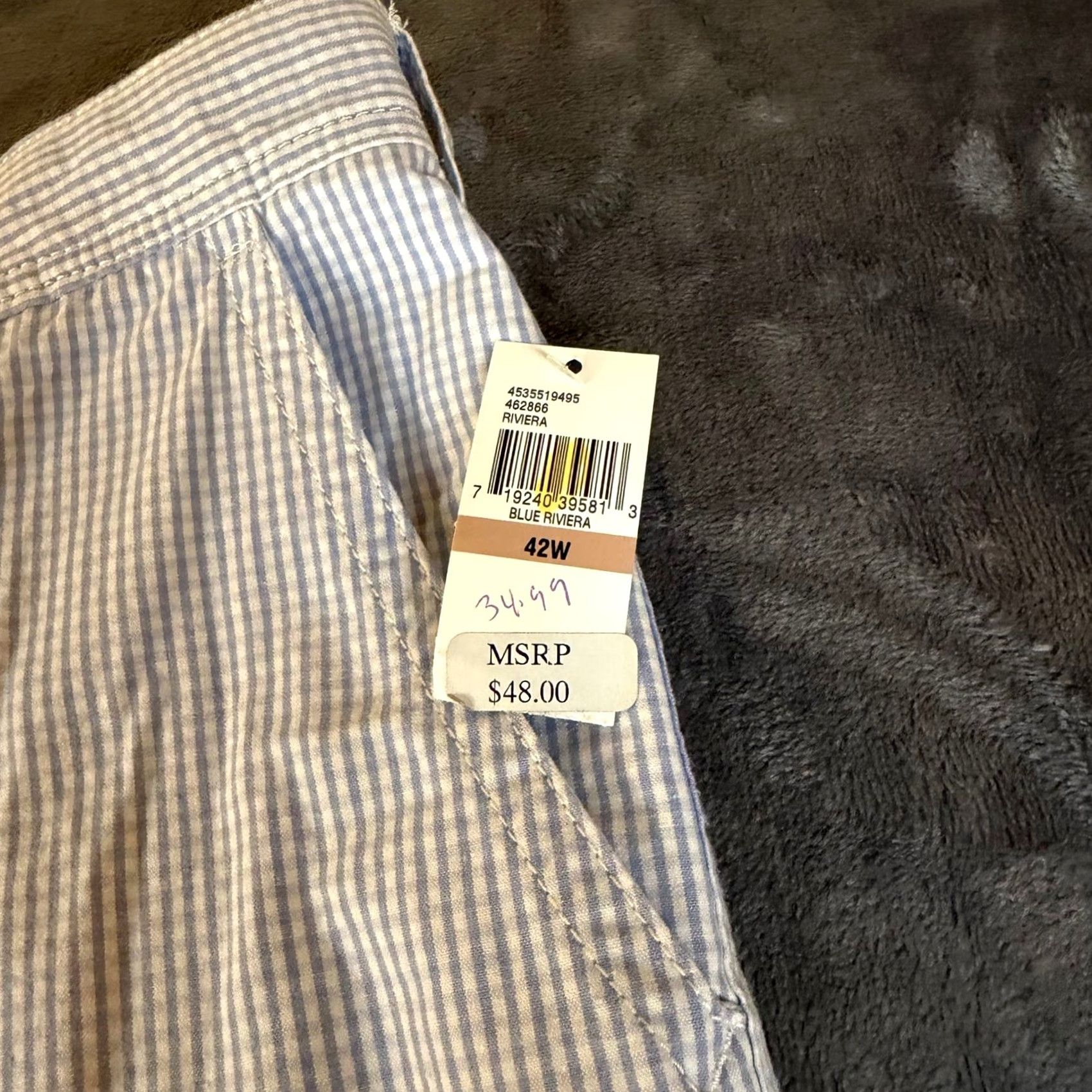 Izod IZOD Luxury Sport Shorts Mens Size 42 Blue White Riviera Plaid Flat Front NWT Size US 42 / EU 58 - 5 Thumbnail