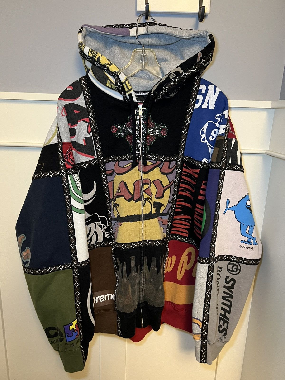 Number (N)ine × Supreme Supreme X Number (N)ine patchwork zip-up hoodie Size US XL / EU 56 / 4 - 1 Thumbnail