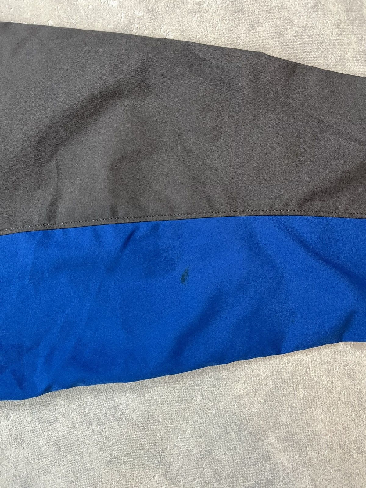 Nike × Vintage 90s Nike Swoosh Vintage Y2K Oversized Windbreaker Jacket Size US L / EU 52-54 / 3 - 7 Thumbnail