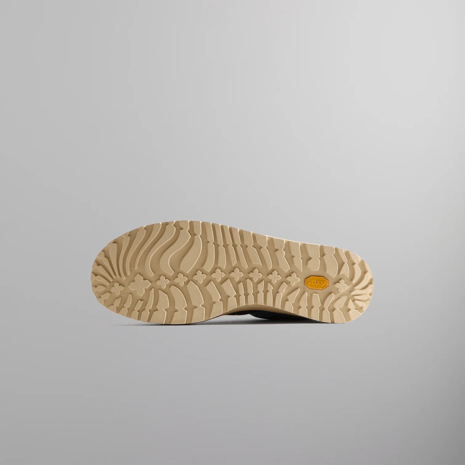 Clarks × Kith × Ronnie Fieg 8th St by Ronnie Fieg for Clarks Originals Sandford 2 Size US 9 / EU 42 - 4 Thumbnail