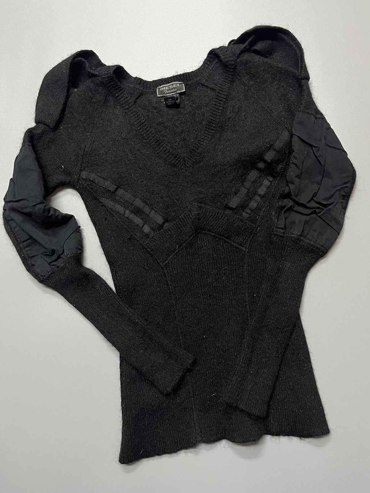 Diesel Diesel Superior Females Wool Sweater Size XS / US 0-2 / IT 36-38 - 1 Thumbnail