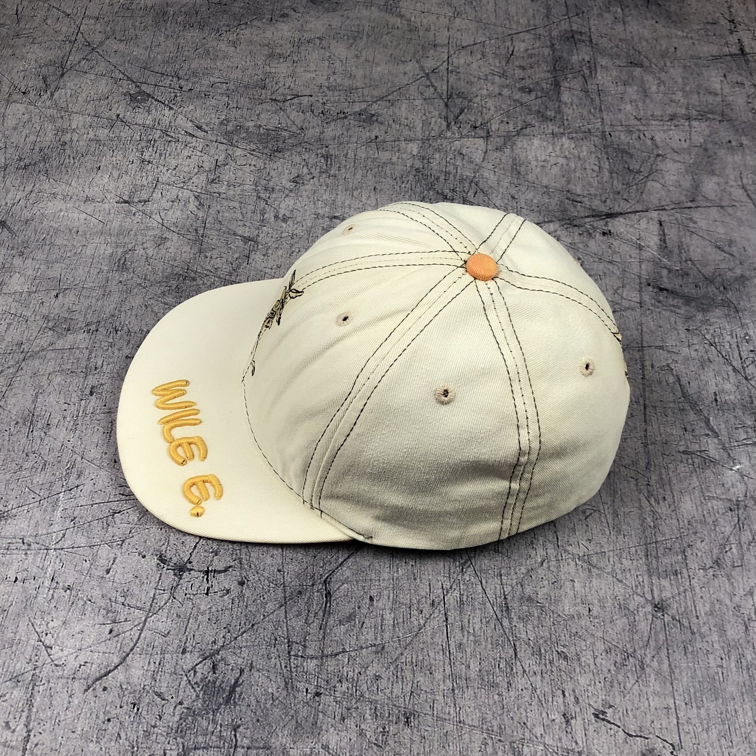 Warner Bros Vintage 1997 Wile Coyote USA Cap Size ONE SIZE - 3 Thumbnail