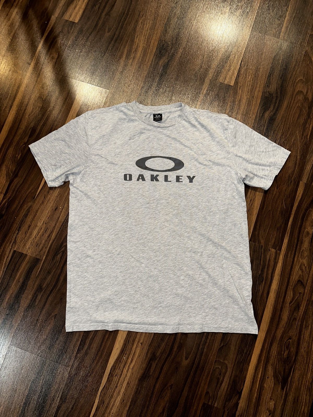 Oakley × Vintage Y2K OAKLEY O Bark Classic Logo Tee Tagged 2XL Size US XL / EU 56 / 4 - 4 Thumbnail