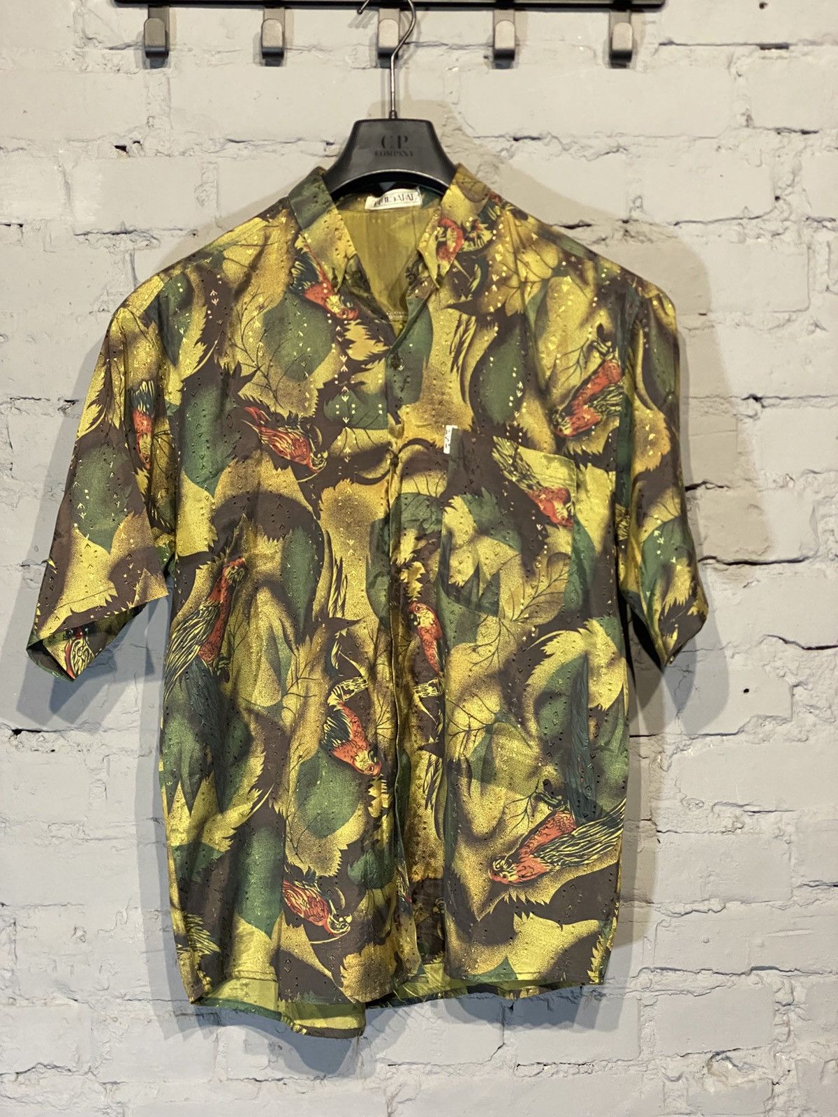Japanese Brand Hawaiian shirt Japanese brand parrot motive made in Japan Size US XL / EU 56 / 4 - 1 Thumbnail
