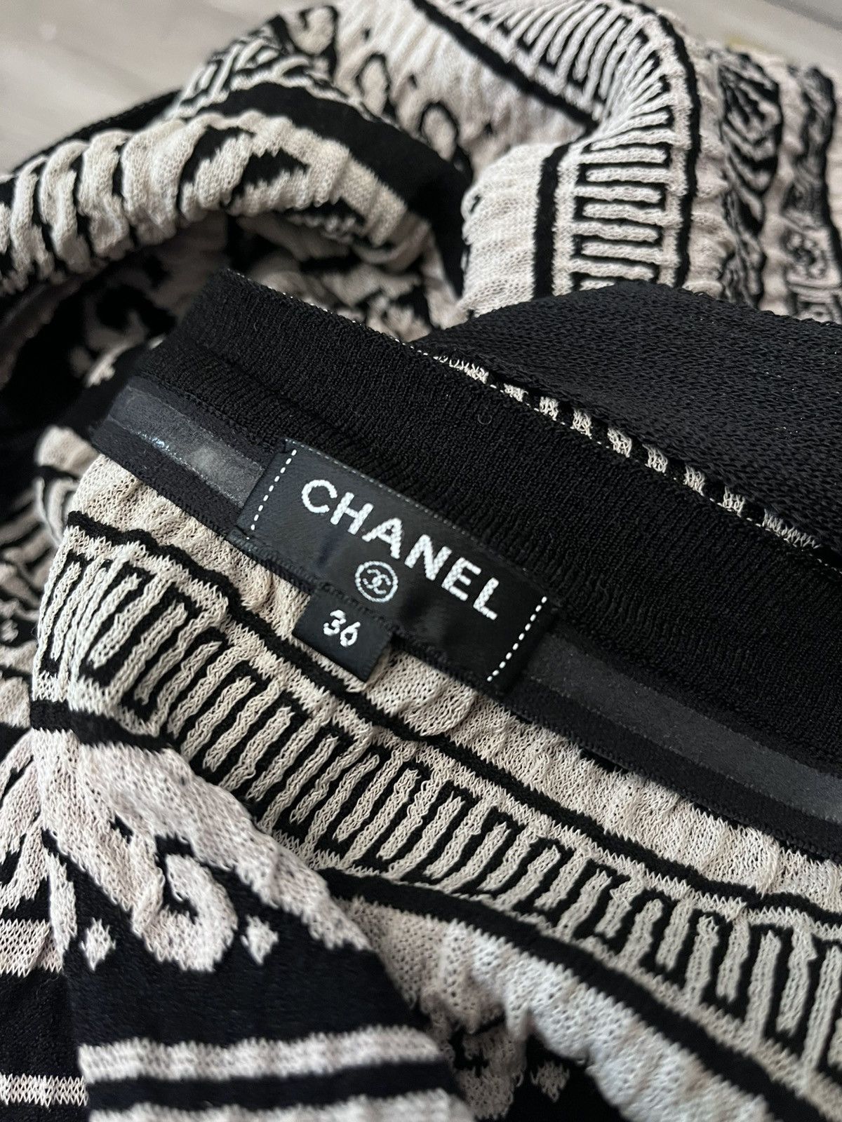 Chanel Chanel 2018 Cruise by Karl Lagerfeld paper dress Size S / US 4 / IT 40 - 14 Thumbnail