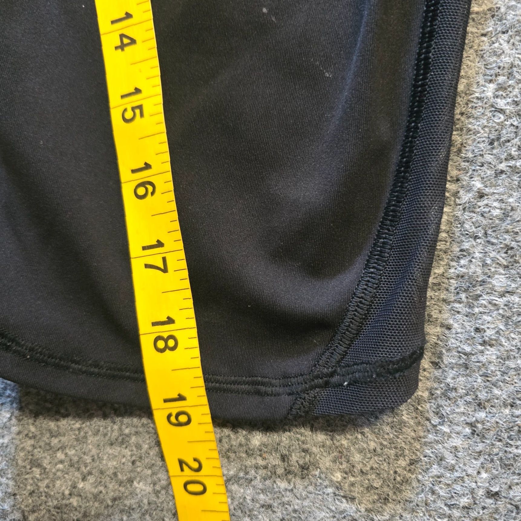 Lululemon Lululemon Pants Womens Size 12 Black Train Times Cropped Stretch Athletic Workou (typo preserved) Size 34" / US 12 / IT 48 - 7 Thumbnail