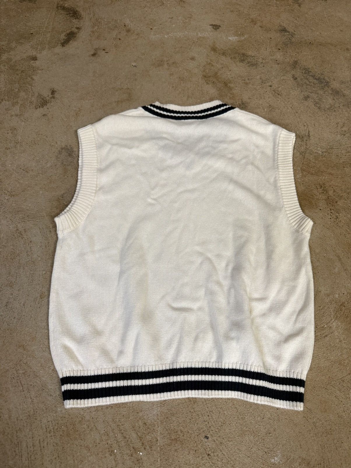Other Cream and Navy Sweater Vest Size US XS / EU 42 / 0 - 2 Thumbnail