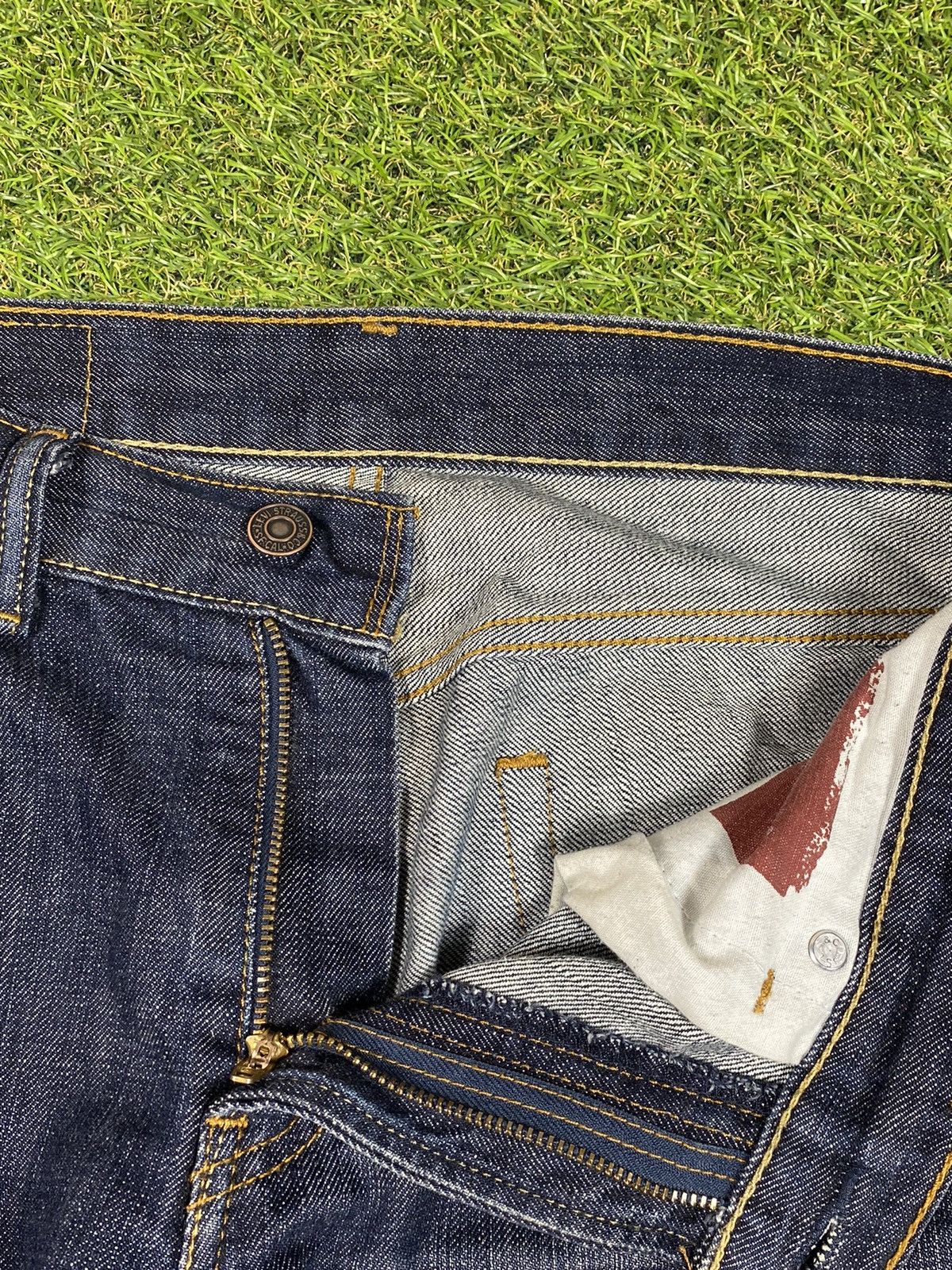 Levi's Vintage 90s Levi’s 505 jeans denim faded size 27x27 Size US 27 - 6 Thumbnail