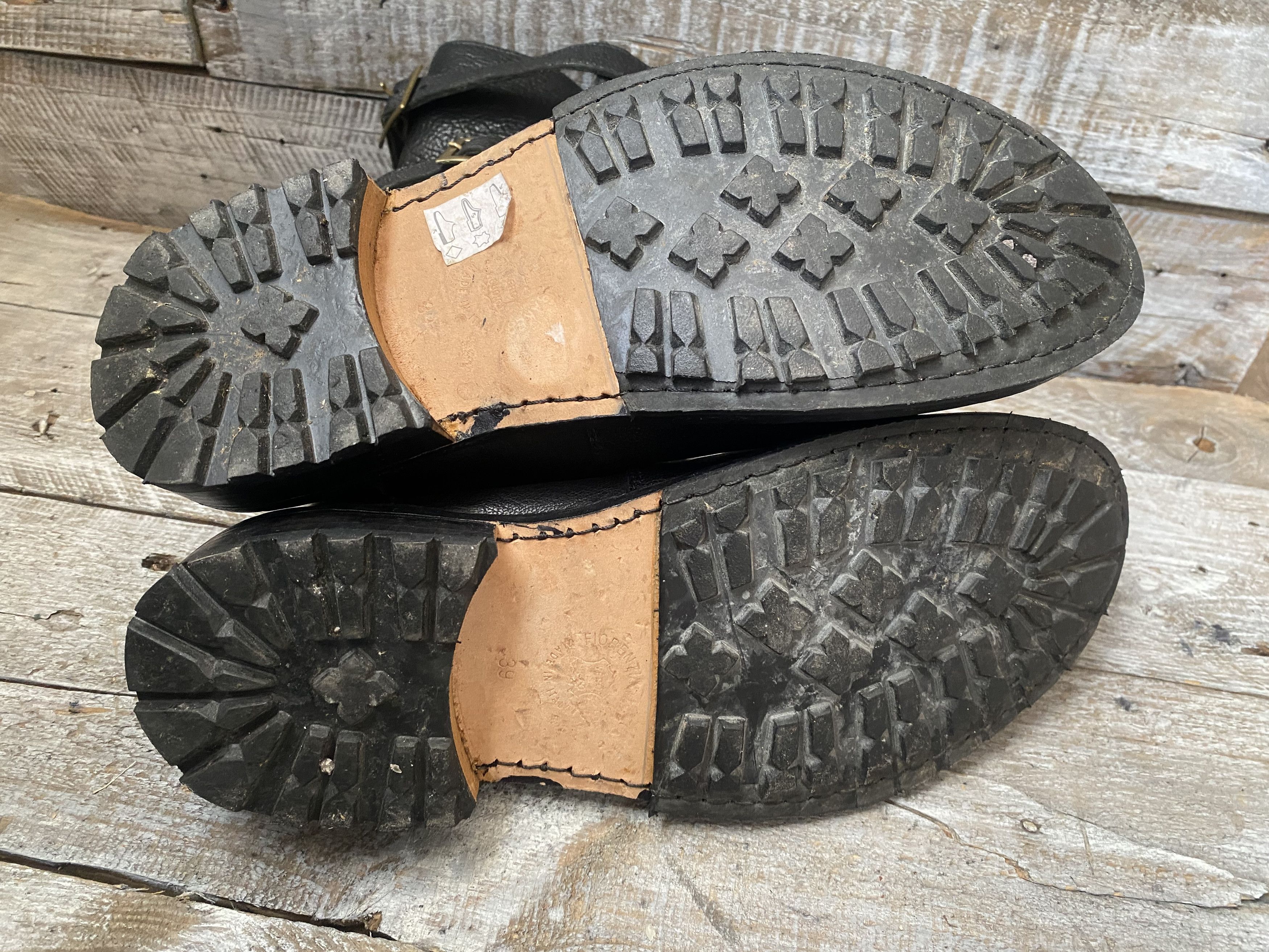 Fiorentini + Baker Fiorentini + baker distressed moto distressed boots sz39 Size US 8.5 / IT 38.5 - 13 Thumbnail