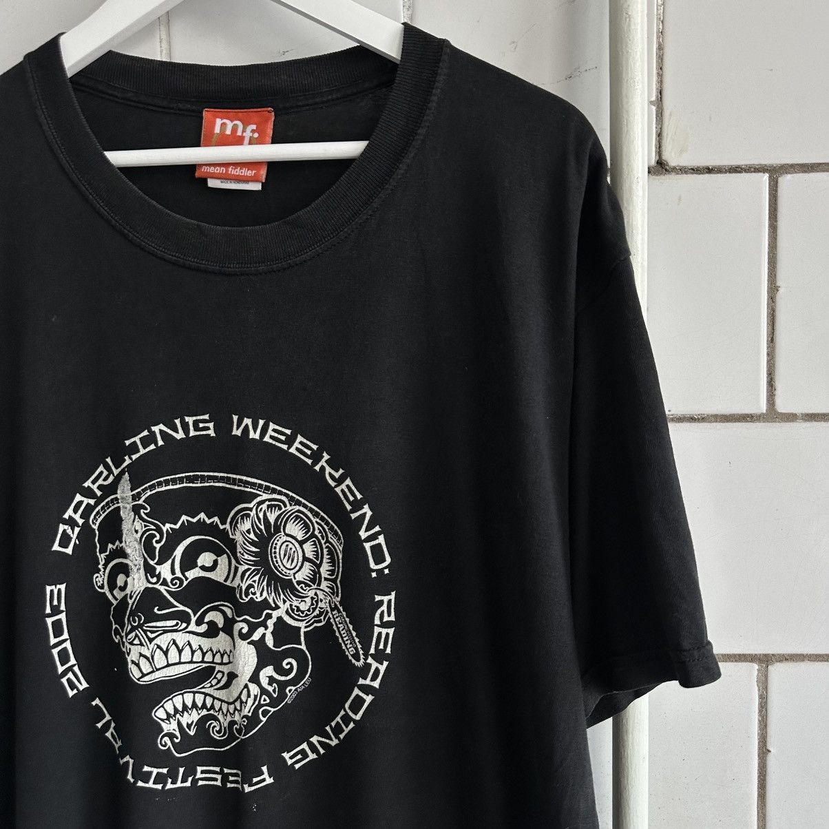 Band Tees × Japanese Brand × Vintage Vintage Japanese Style Adult Carling Weekend 2003 Tee Size US L / EU 52-54 / 3 - 3 Thumbnail