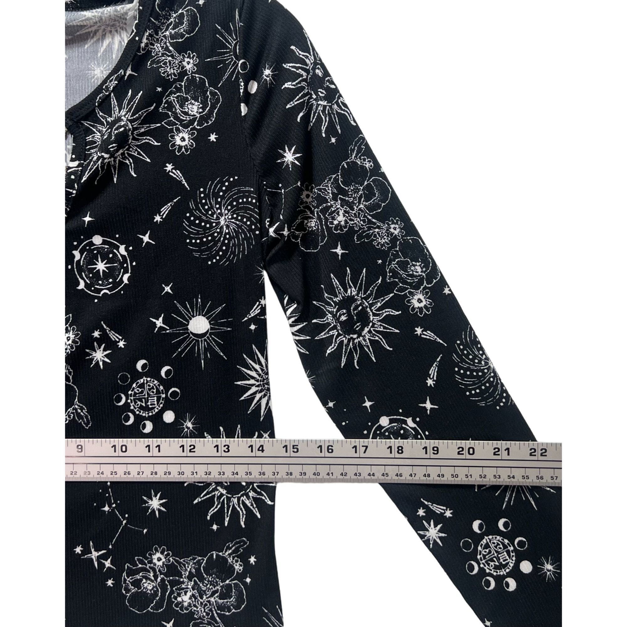 rue21 Rue 21 - Women's Long Sleeve Pullover Blouse - Black - Mediu Size M / US 6-8 / IT 42-44 - 4 Thumbnail