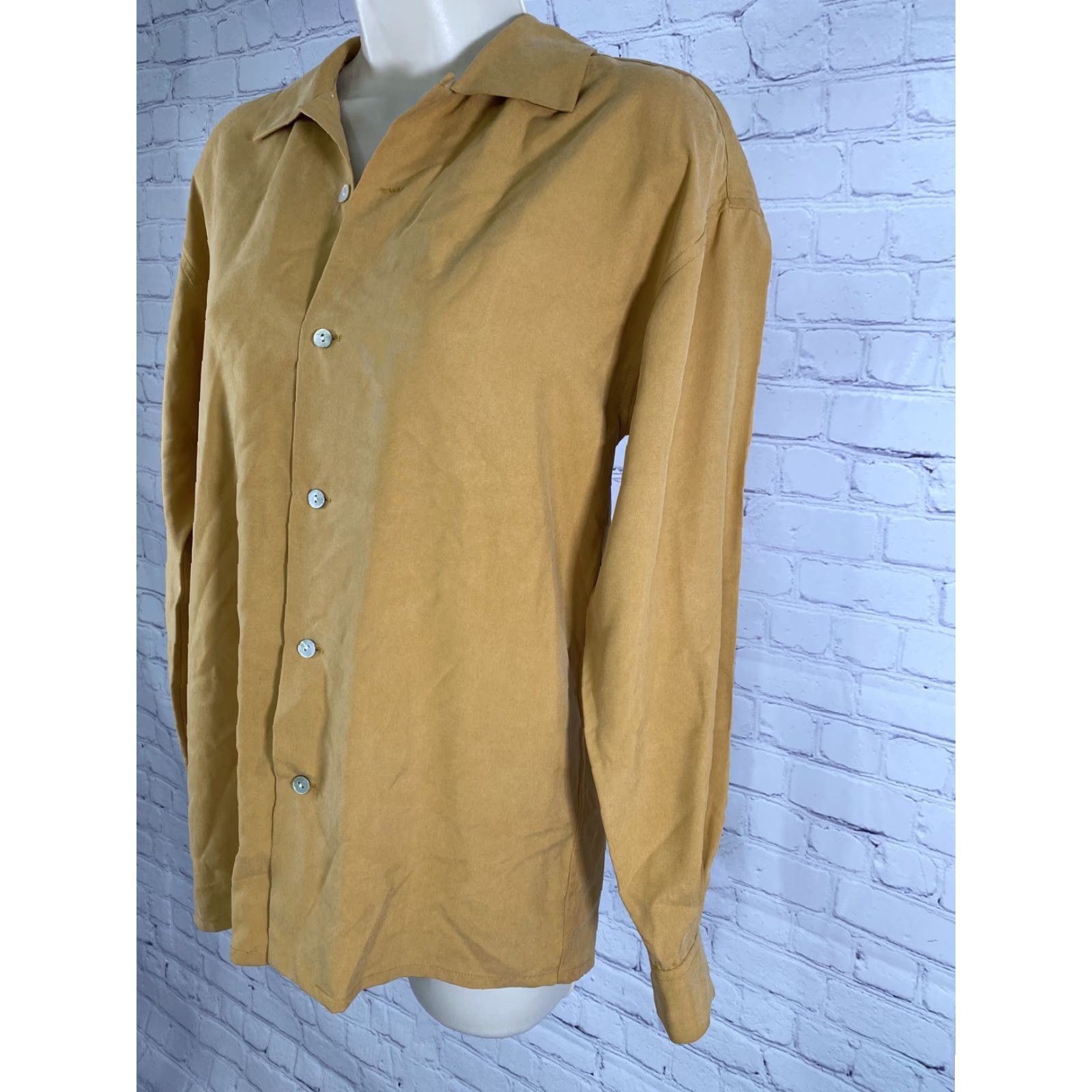 Vintage Harold’s Silk Button-Up Blouse Long Sleeve Yellow P Petite VTG Shell 100% Silk Women’s P Size S / US 4 / IT 40 - 3 Thumbnail