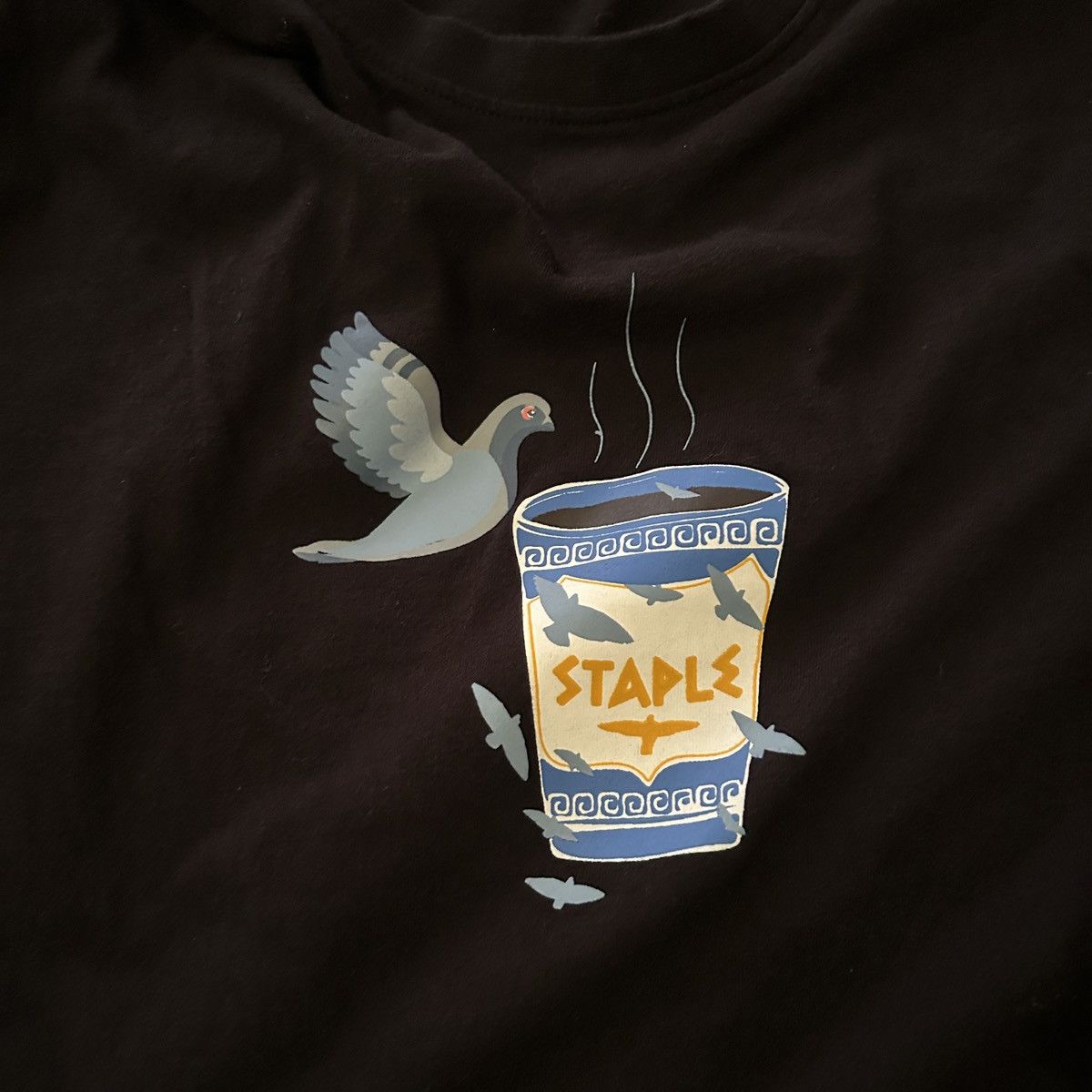 Staple Jeff Staple NYC Pigeon Coffee Cup Shirt Size US L / EU 52-54 / 3 - 2 Thumbnail