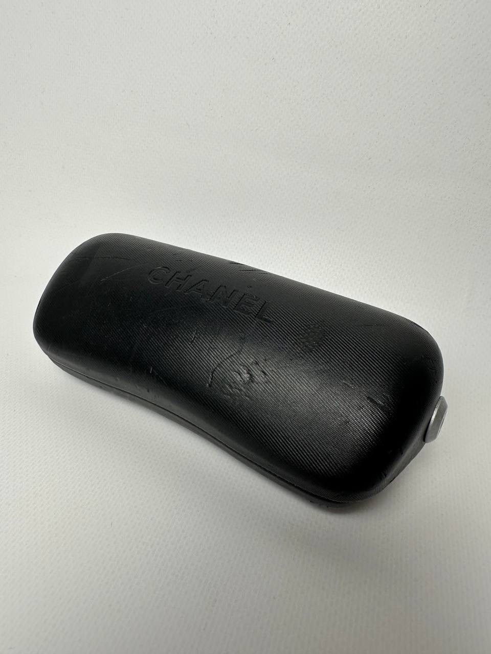 Chanel 🔥RARE Vintage 90s Chanel Sunglasses Case Made In Italy Size ONE SIZE - 3 Thumbnail