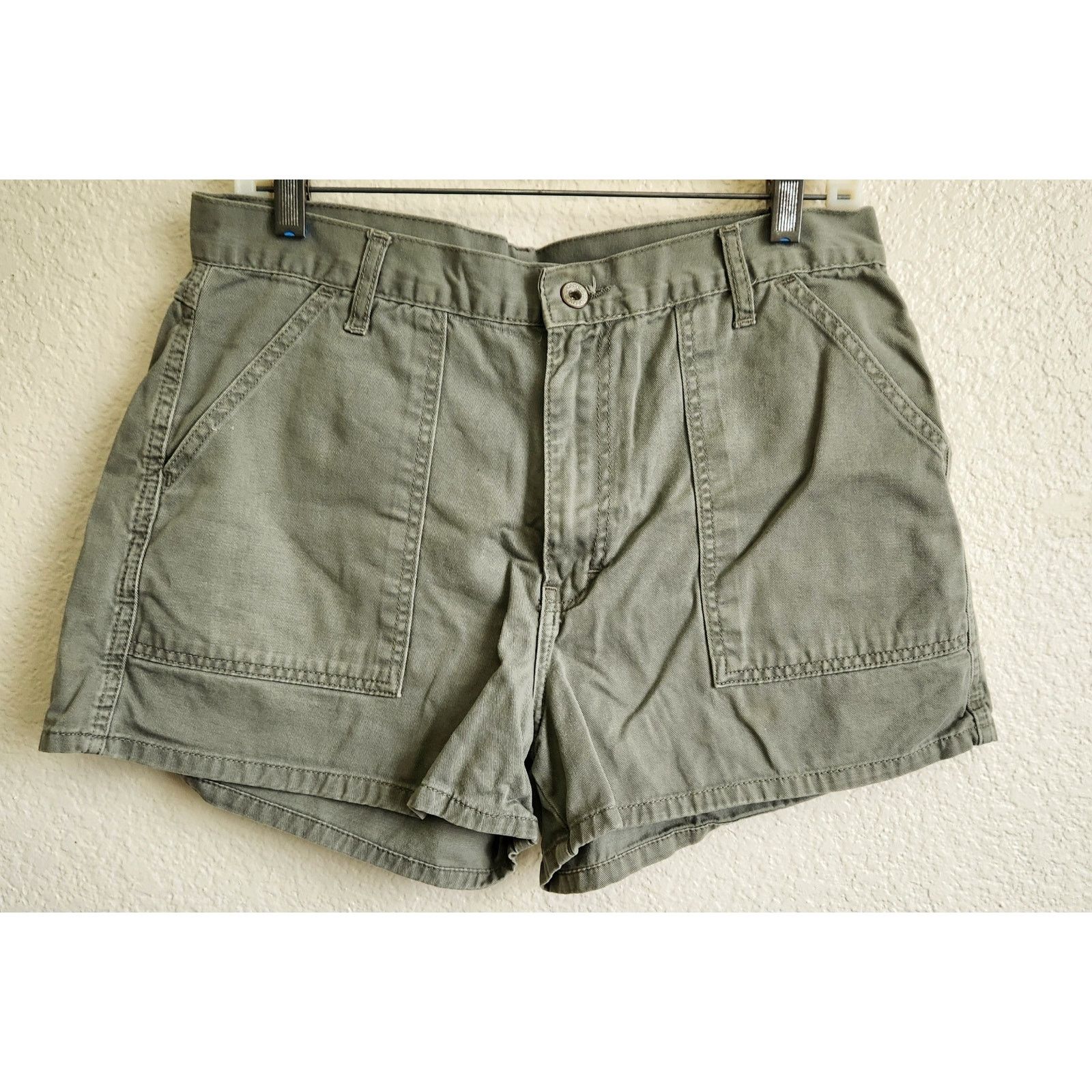 Jordache Vintage Jordache Army Green Chino Shorts 13 14 Juniors Size 32" / US 10 / IT 46 - 1 Thumbnail