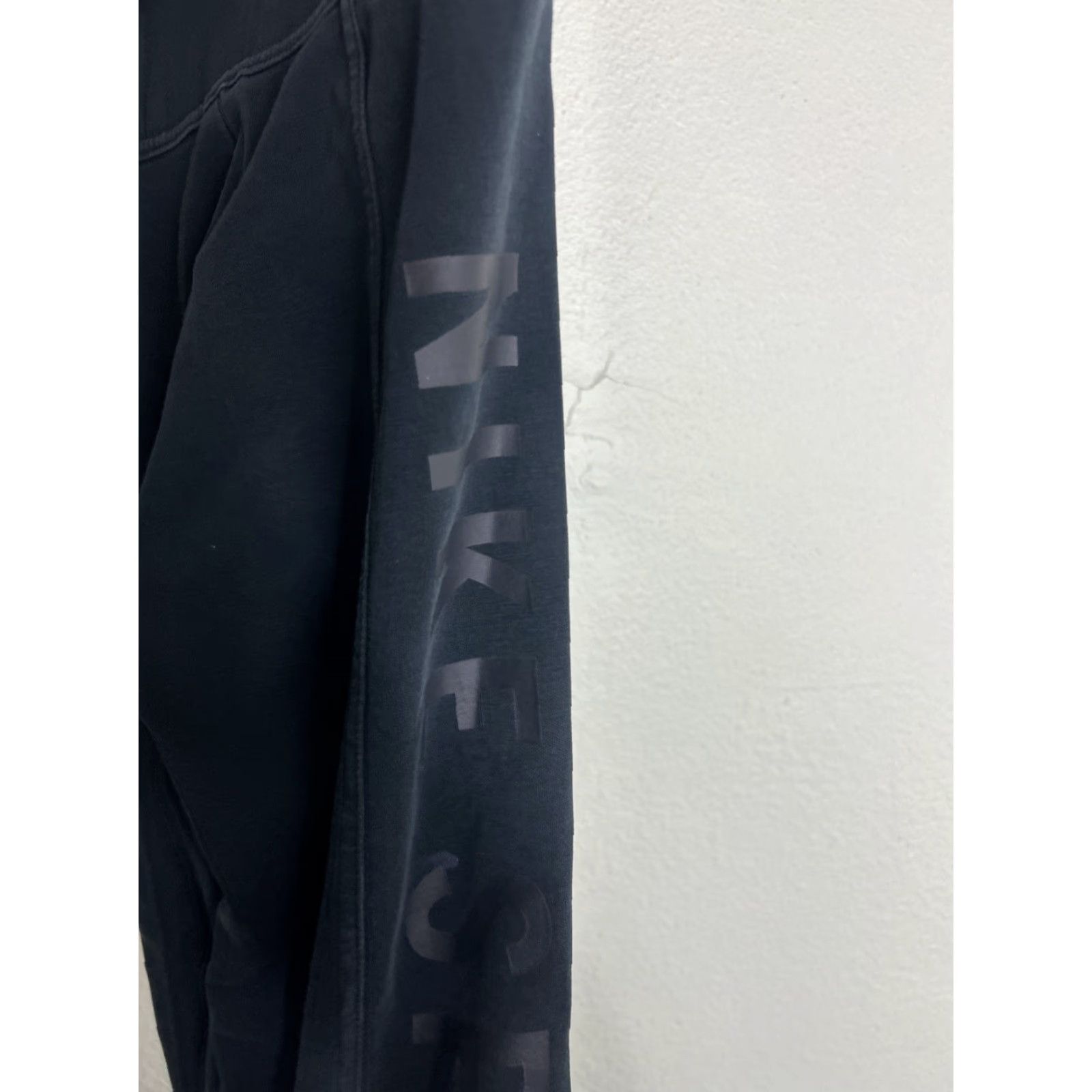 Nike Nike Sportswear Essential Logo Leggings Womens Small Black Skinny 29in Inseam Athletic Yoga Gym & Training Nike Pro Size 28" / US 6 / IT 42 - 4 Thumbnail