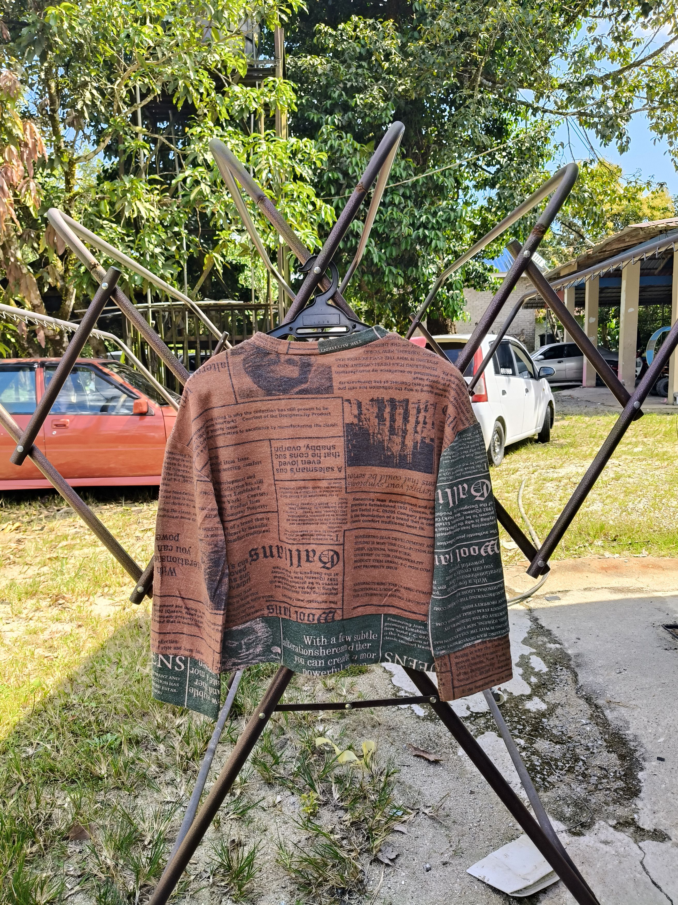 Japanese Brand La Que Serra Cropped Paper Design Size M / US 6-8 / IT 42-44 - 2 Thumbnail