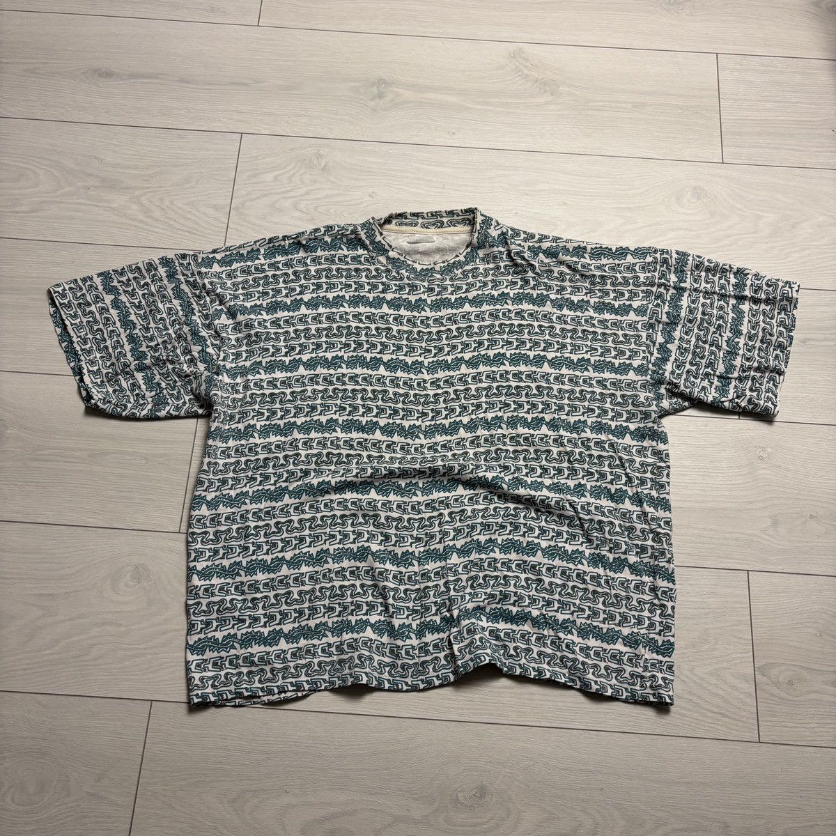 Japanese Brand y2k vintage cropped t-shirt hawaii t-shirt 90s single stitch Size US M / EU 48-50 / 2 - 1 Thumbnail