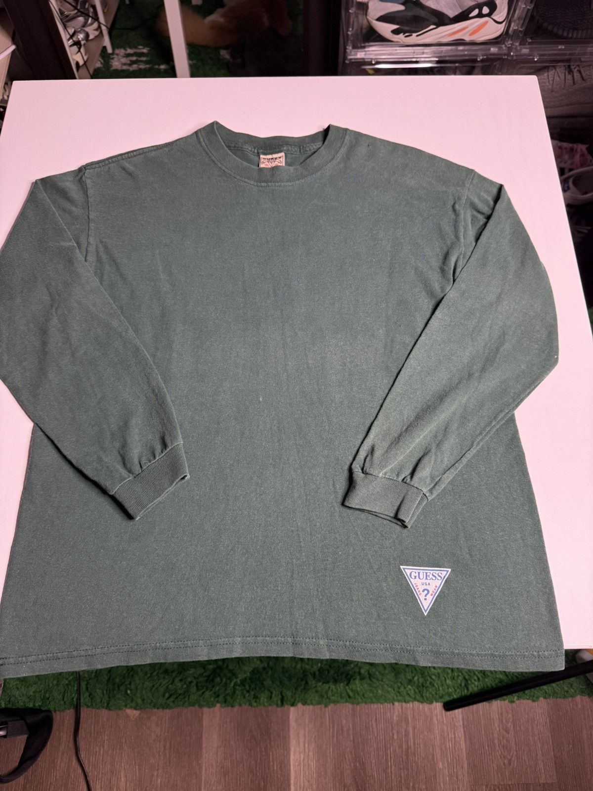 Guess VINTAGE 1990's Guess L/S Tee Forest “Green” [ L ] PREOWNED Size US L / EU 52-54 / 3 - 3 Thumbnail