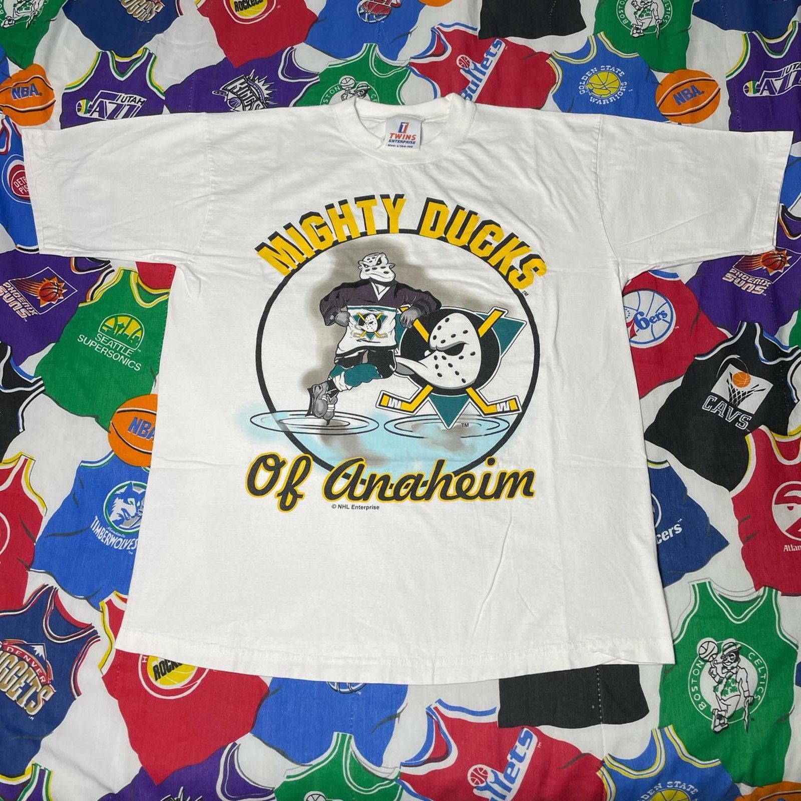 Disney × NHL × Vintage VTG 1990s NHL Anaheim Mighty Ducks Movie Hockey Disney Tee Size US L / EU 52-54 / 3 - 1 Thumbnail