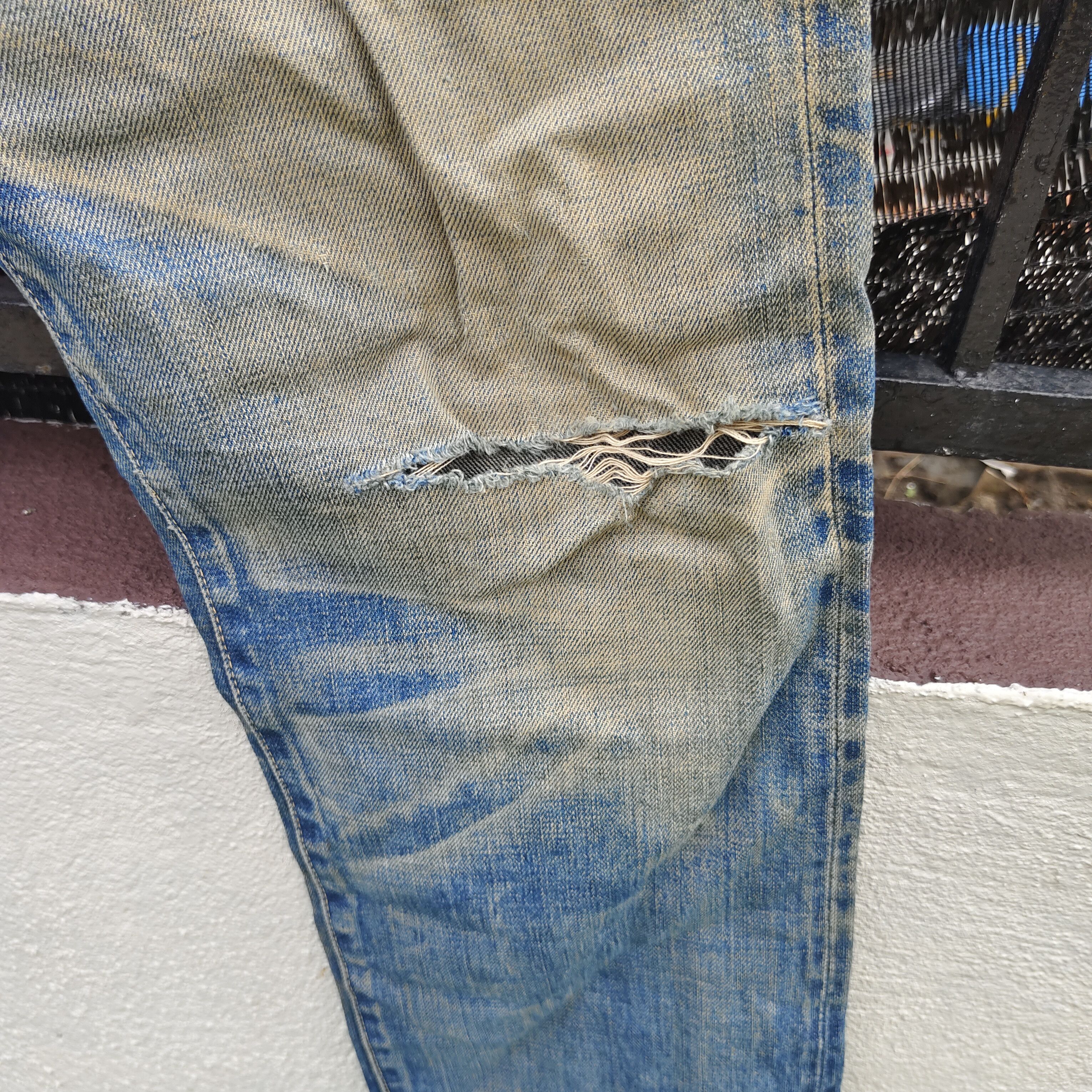 Levi's Vintage Levi's Big E Lot 66501 Distressed Selvedge Jean Size US 30 / EU 46 - 5 Thumbnail