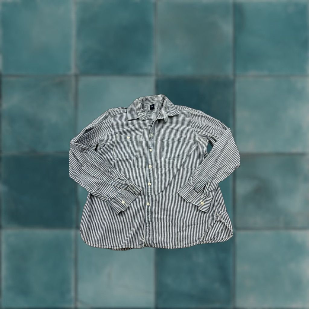 Gap Gap Button-Up Shirt Mens Large Blue Striped Long Sleeve Collared Casual Workwear Size US L / EU 52-54 / 3 - 1 Thumbnail