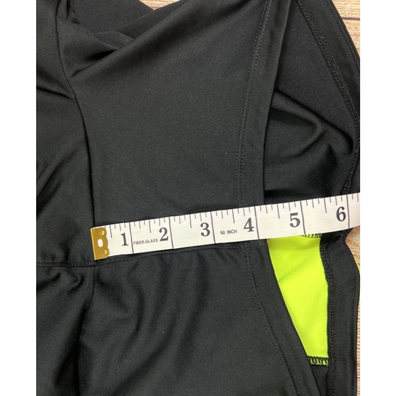 Nike VINTAGE Women’s Nike Soccer Shorts Sports Activewear Medium 707248-011 Black Neon Athletic Shoes? Size 32" / US 10 / IT 46 - 7 Thumbnail