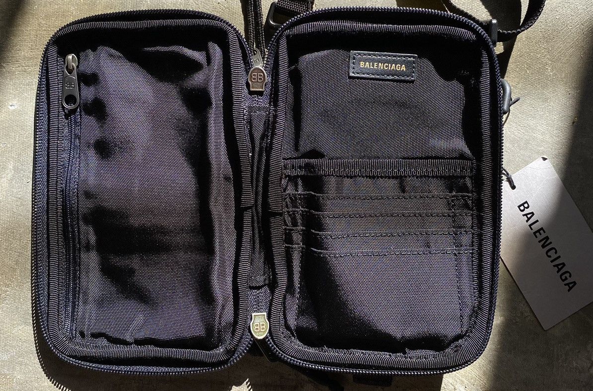 Balenciaga Balenciaga Explorer Crossbody Bag Size ONE SIZE - 10 Thumbnail