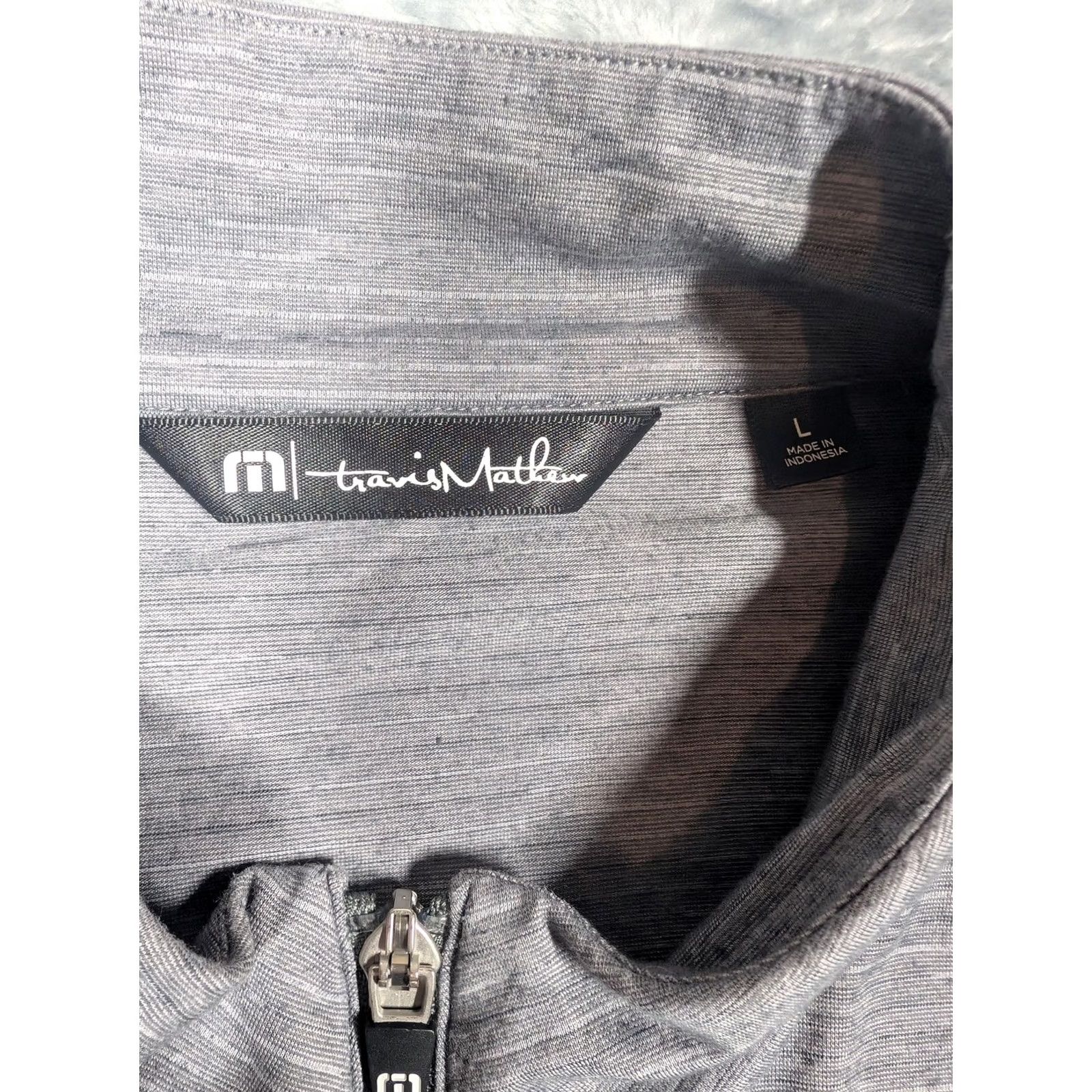 TravisMathew TravisMathew Pullover Mens Large Gray Quarter Zip Golf Long Sleeve Corning Logo Size US L / EU 52-54 / 3 - 5 Thumbnail