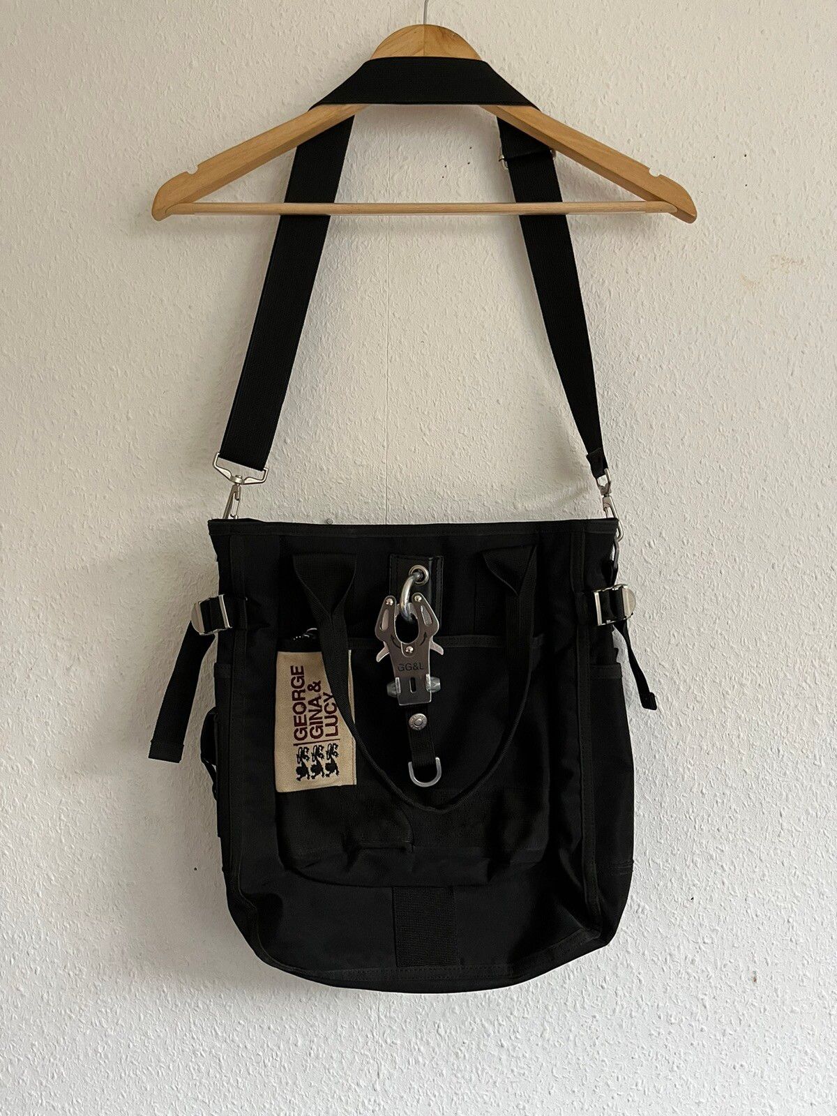 Pre-owned Avant Garde X Vintage Y2k George Gina & Lucy “little Sushi” Vintage Messenger Bag In Black