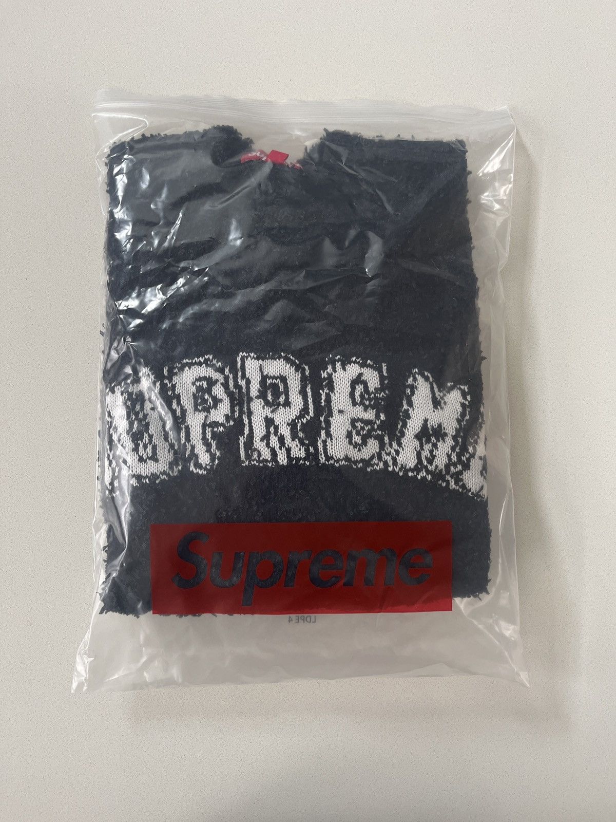 Supreme Supreme Textured Varsity Arc Sweater Black Size US XL / EU 56 / 4 - 4 Thumbnail