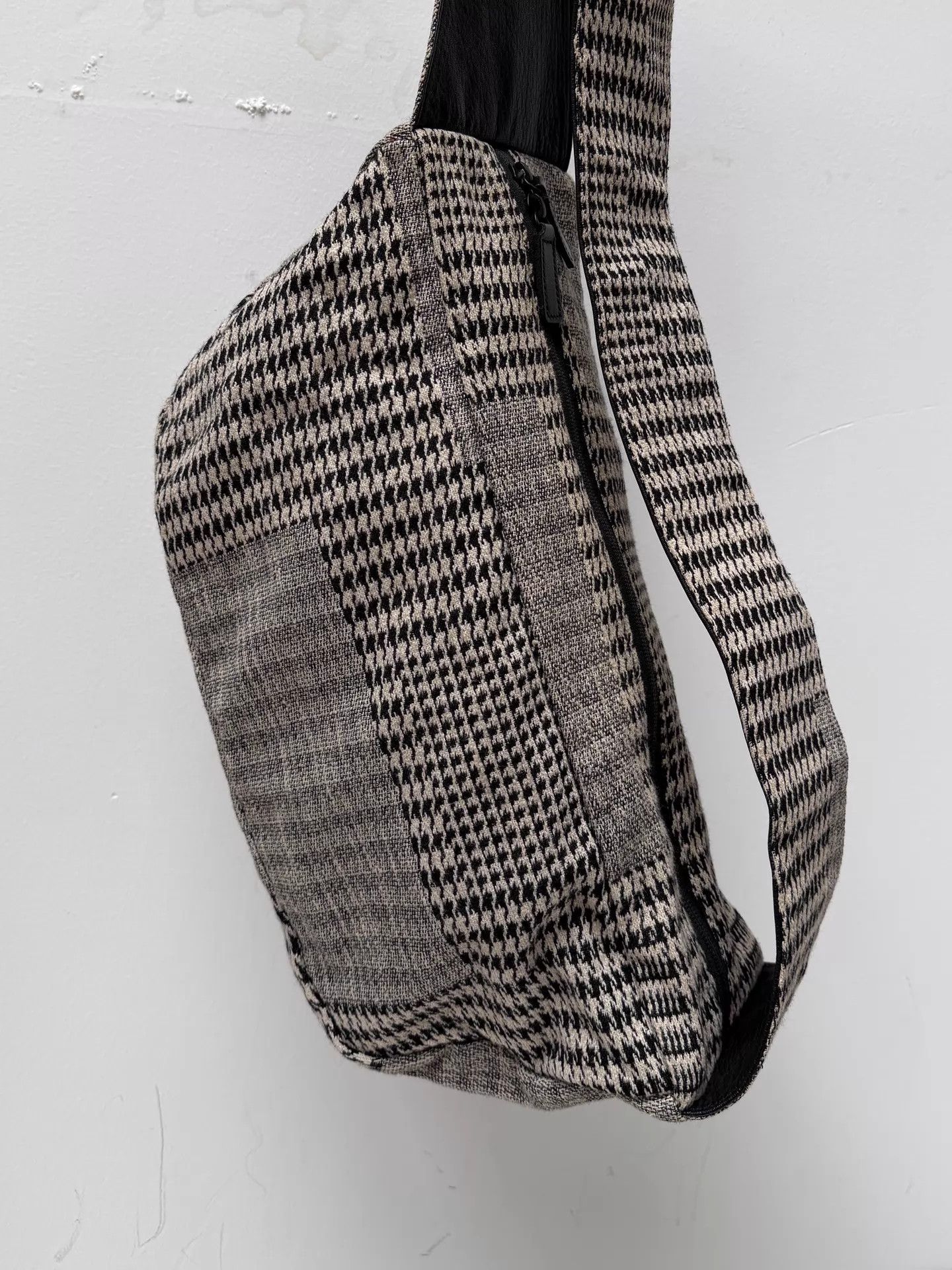 Yohji Yamamoto Yohji Yamamoto Y's Plaid Wool Blend Dumpling Bag Size ONE SIZE - 4 Thumbnail