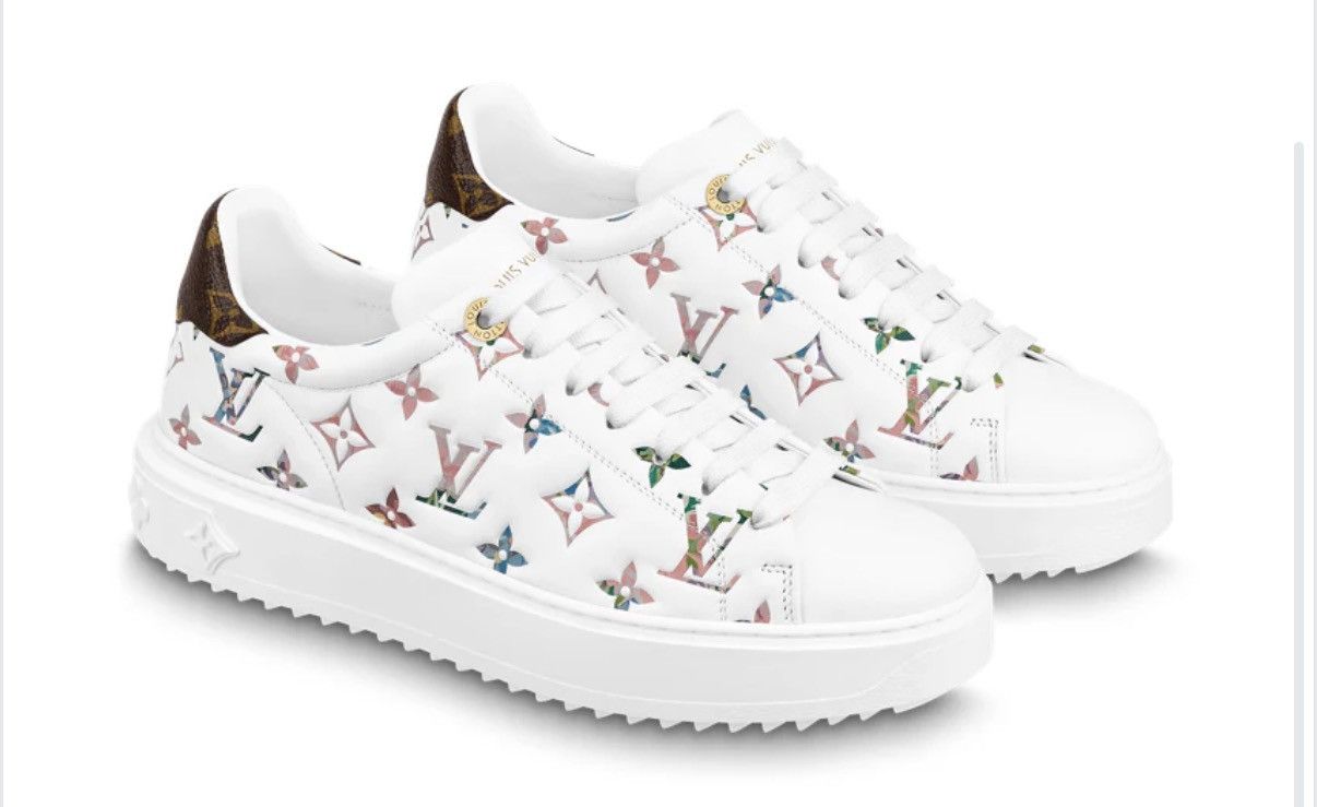 Louis Vuitton LV sneakers -authentication tag attached✅very good condition Size US 7 / IT 37 - 1 Thumbnail