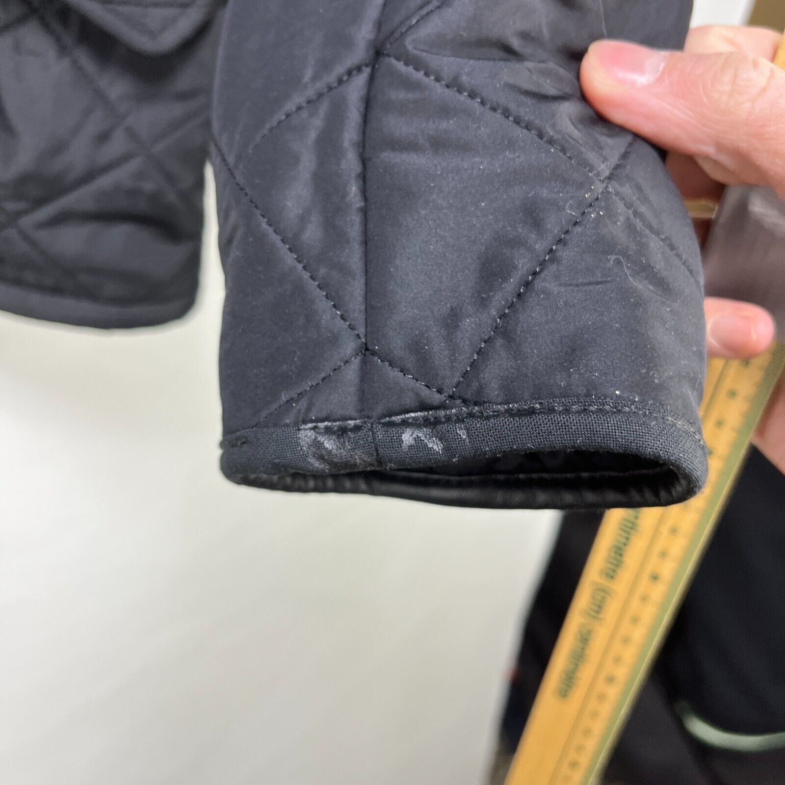 Barbour × Vintage Vintage Barbour Powell Quilted Jacket Boys Large 10/11 Black Size US L / EU 52-54 / 3 - 9 Thumbnail