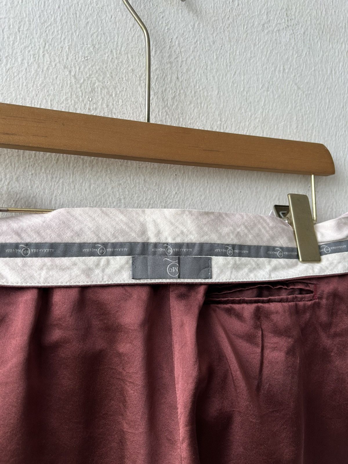 Alexander McQueen Alexander Mqueen Maroon Shorts Pants Size 27" / US 4 / IT 40 - 17 Thumbnail