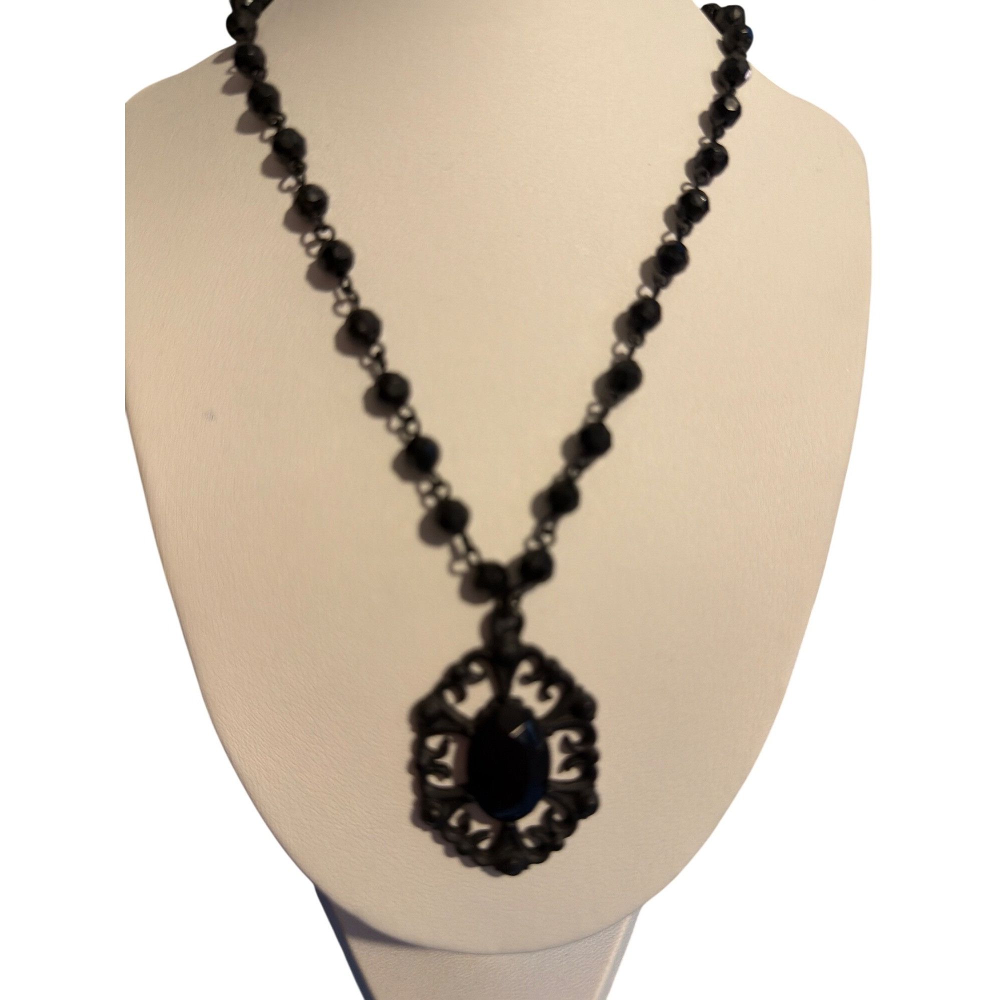 Other Black Gothic Beaded Necklace Pendant Faceted Gemstone Mourni Size ONE SIZE - 1 Thumbnail