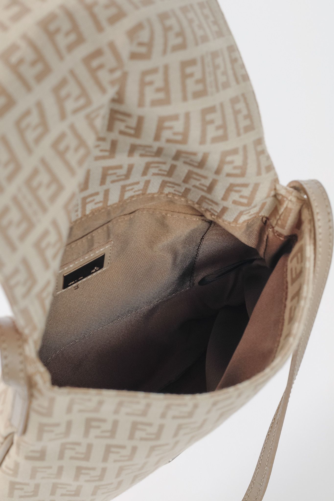 Fendi Fendi Beige Tortora & Pietra Zucchino Piatta Crossbody Size ONE SIZE - 12 Thumbnail