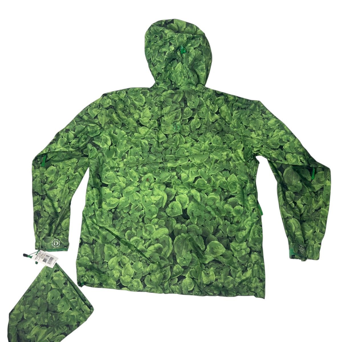 Burton iDiom 2009 Burton iDiom Fujiwara “Lily Print” Jacket NWT Sz Large Size US L / EU 52-54 / 3 - 14 Thumbnail