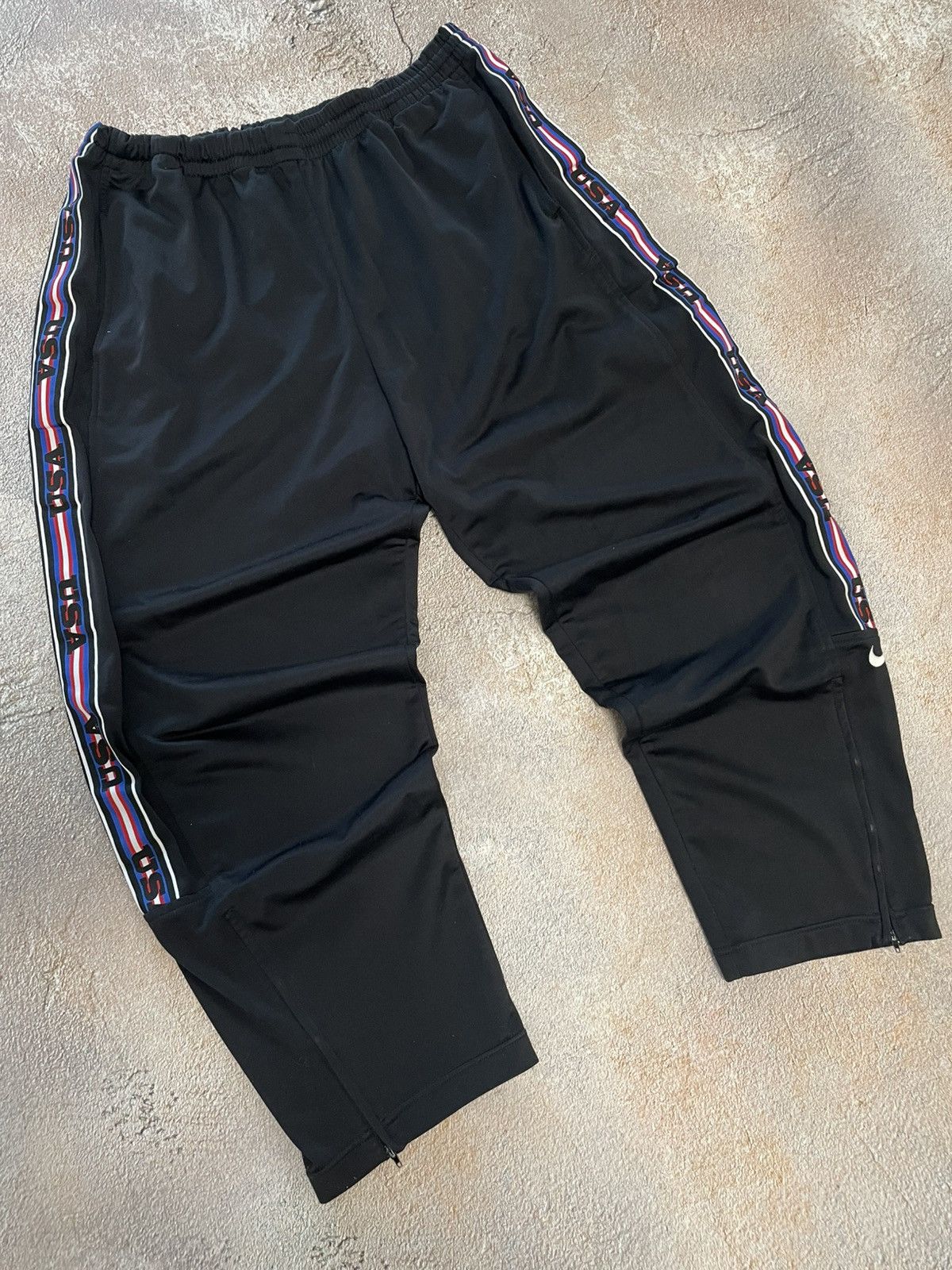 Nike Vintage Nike USA Monogram Cotton Black Track Pants Size US 36 / EU 52 - 1 Thumbnail