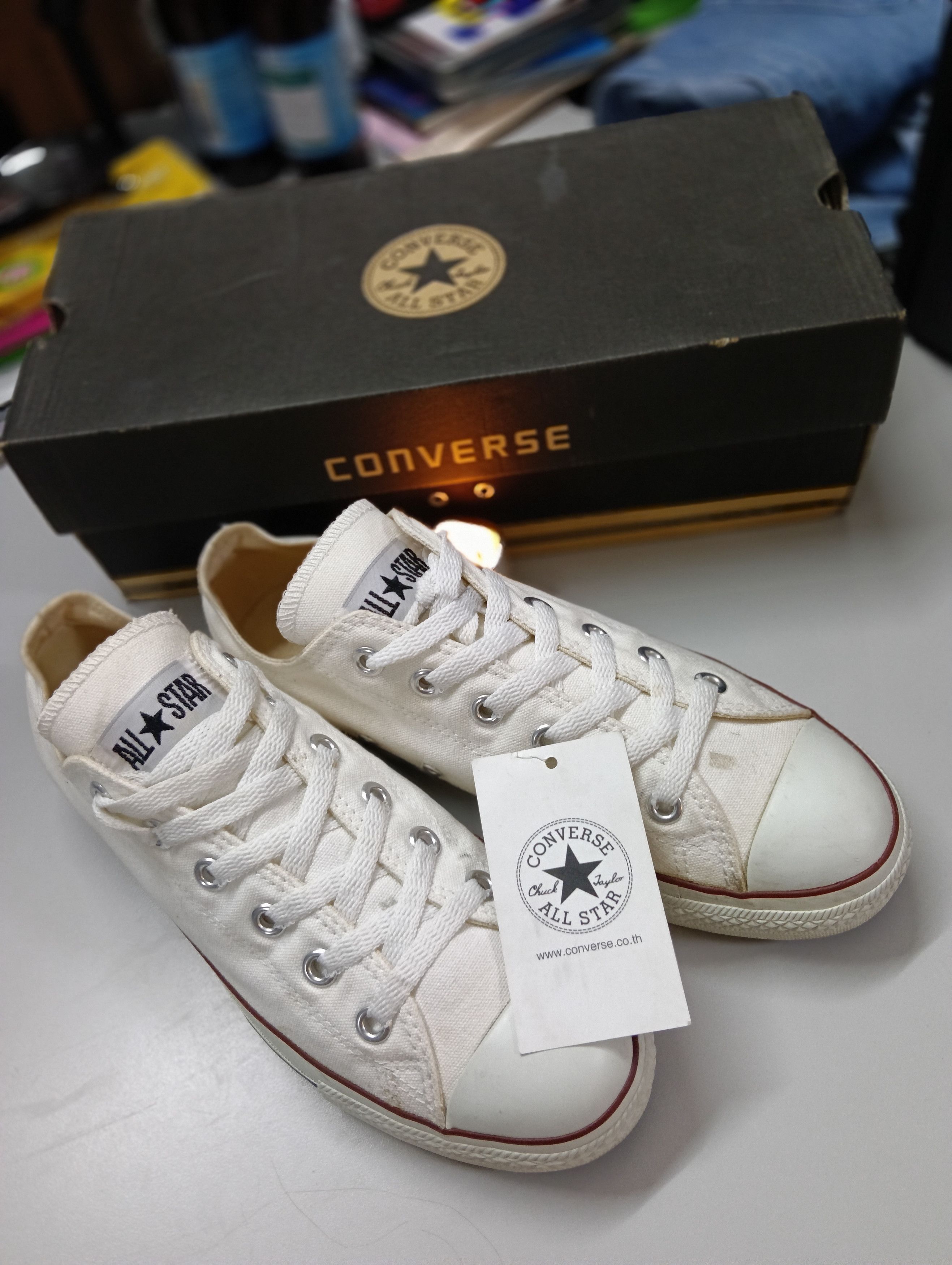 Converse Vintage Converse all stars white US 7/ EU 40 Size US 7 / EU 40 - 11 Thumbnail