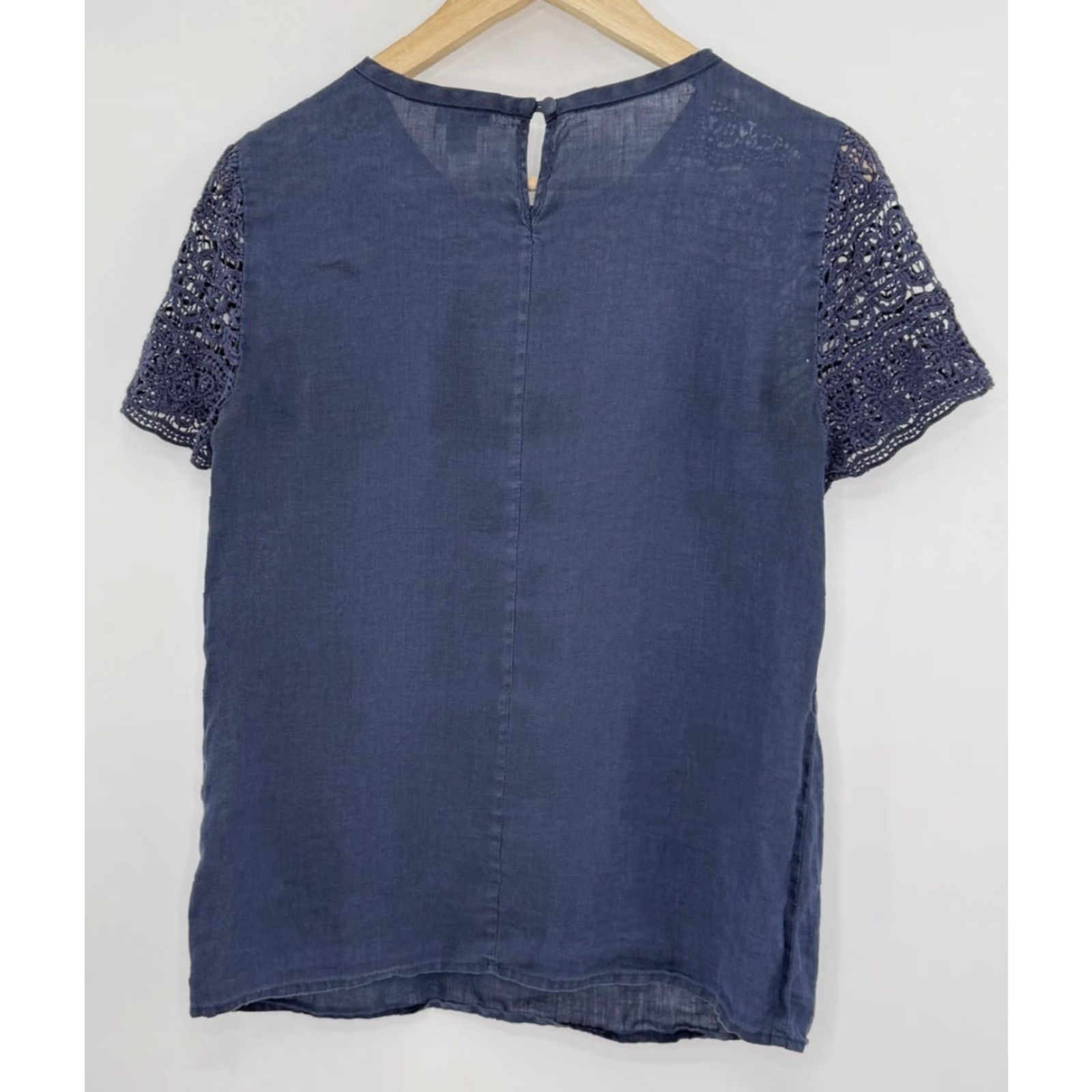 J.Crew VINTAGE? No — J.Crew Factory Navy Blue Crochet Lace Yoke Linen Short Sleeve Blouse Sz 4 Boho Size S / US 4 / IT 40 - 5 Thumbnail